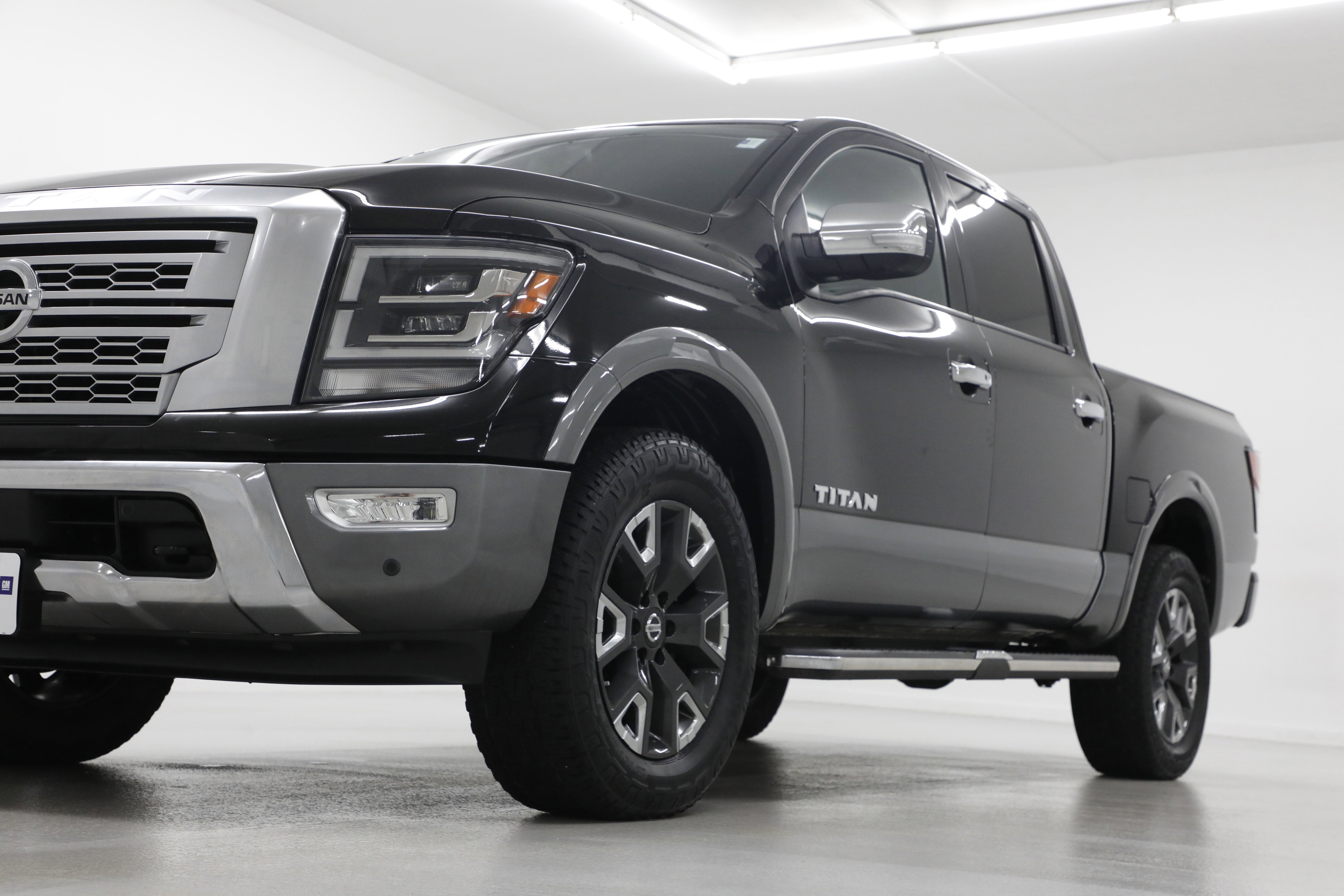2022 Nissan Titan Platinum Reserve