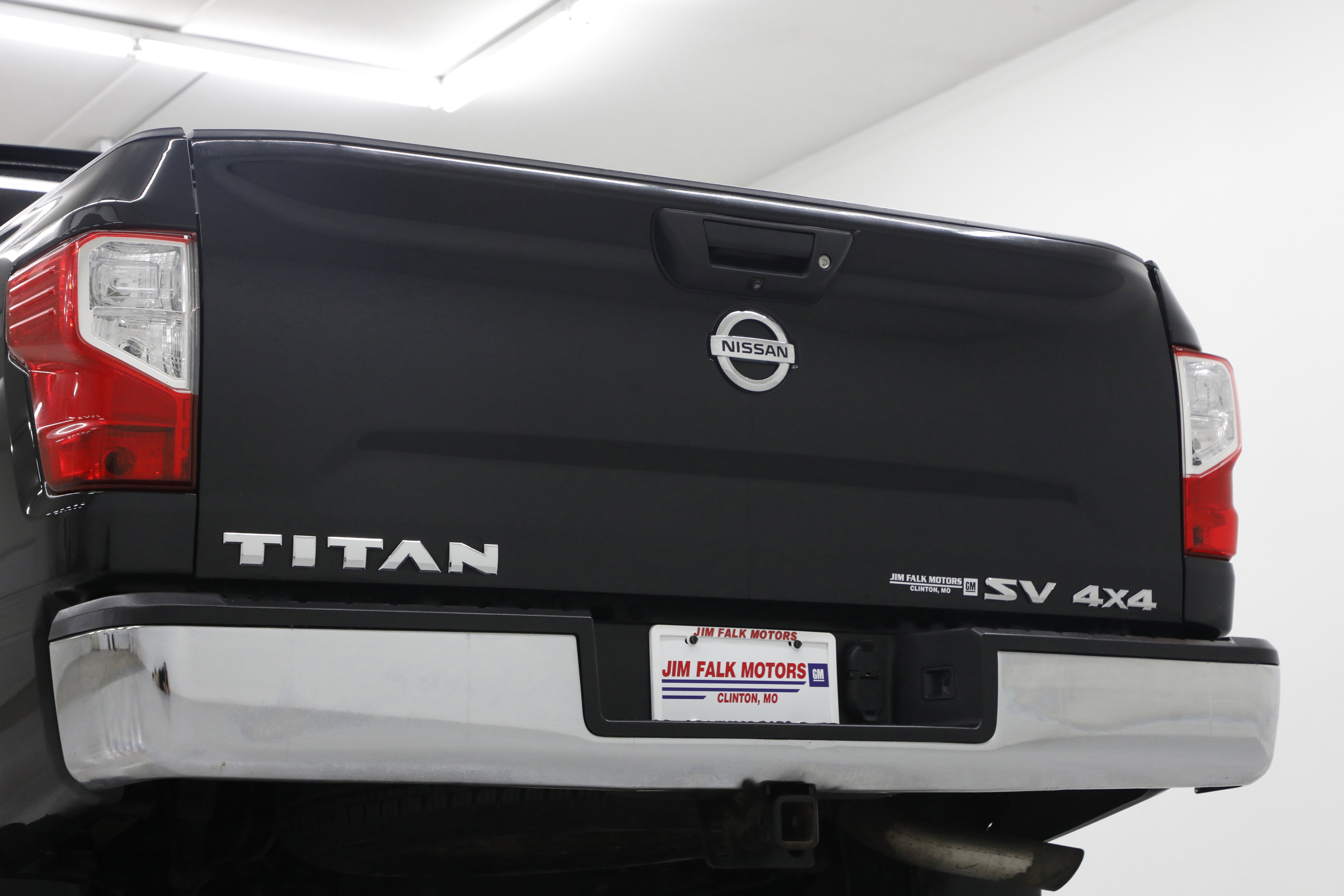 2018 Nissan Titan S