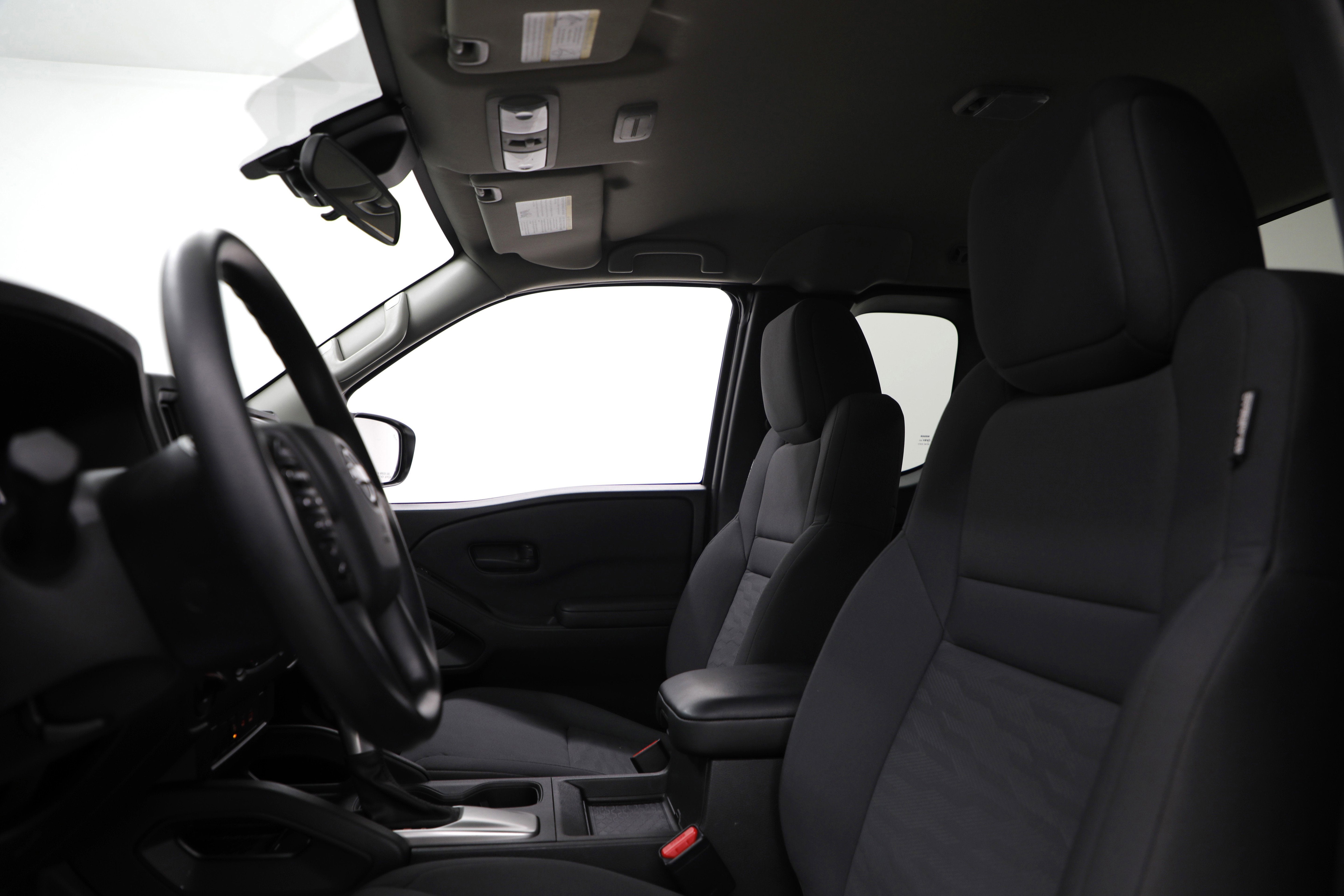 2025 Nissan Frontier S