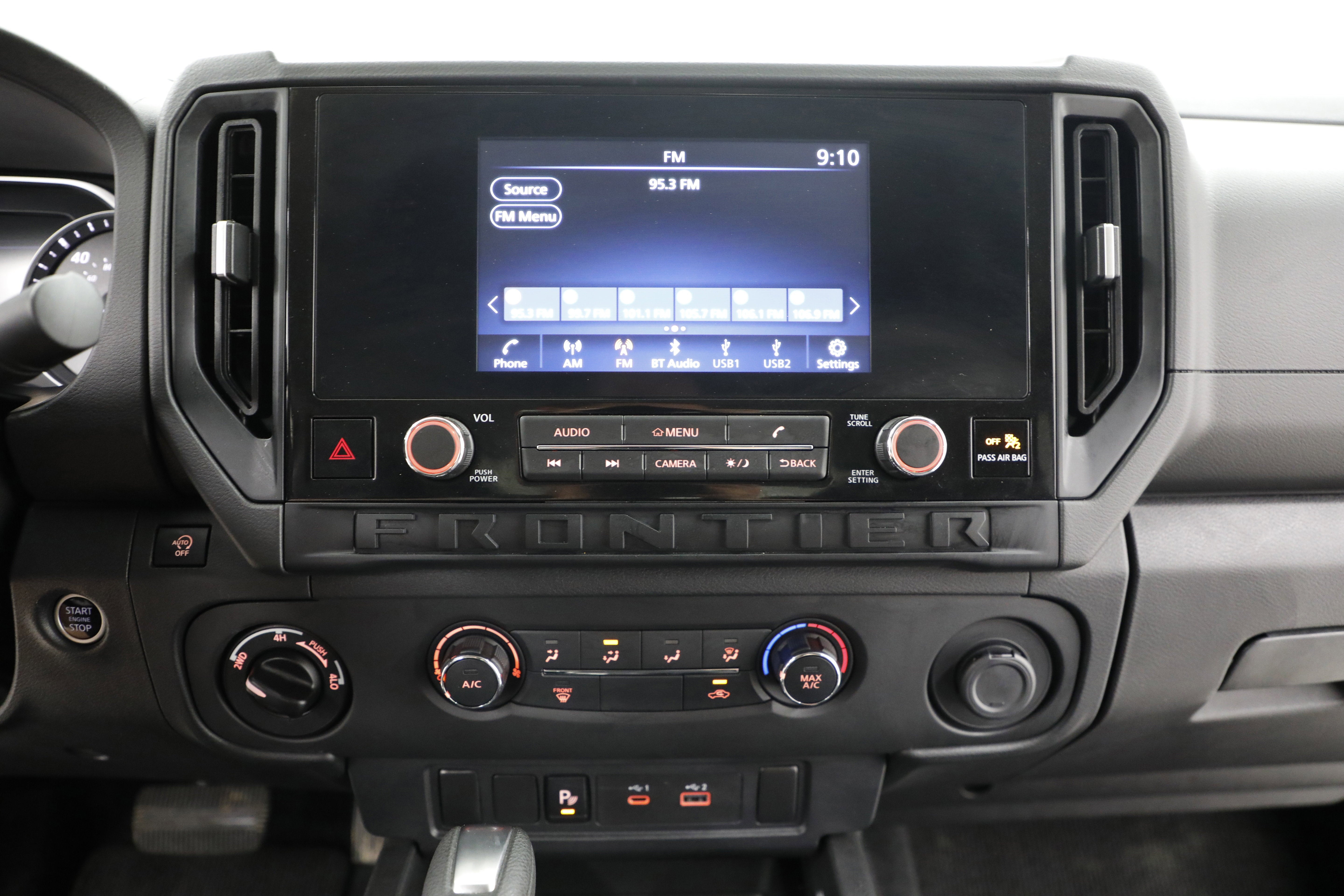 2025 Nissan Frontier S