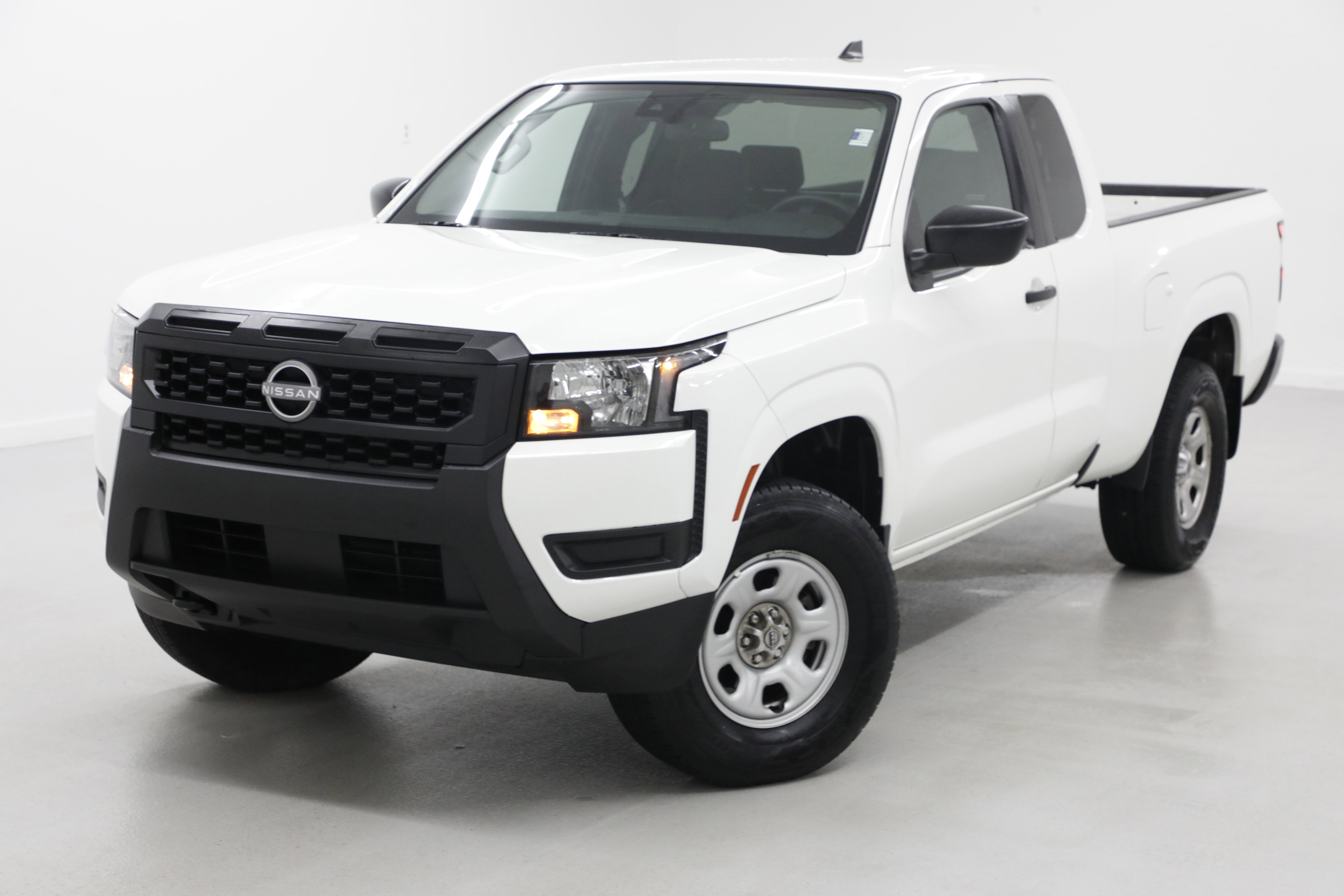 2025 Nissan Frontier S