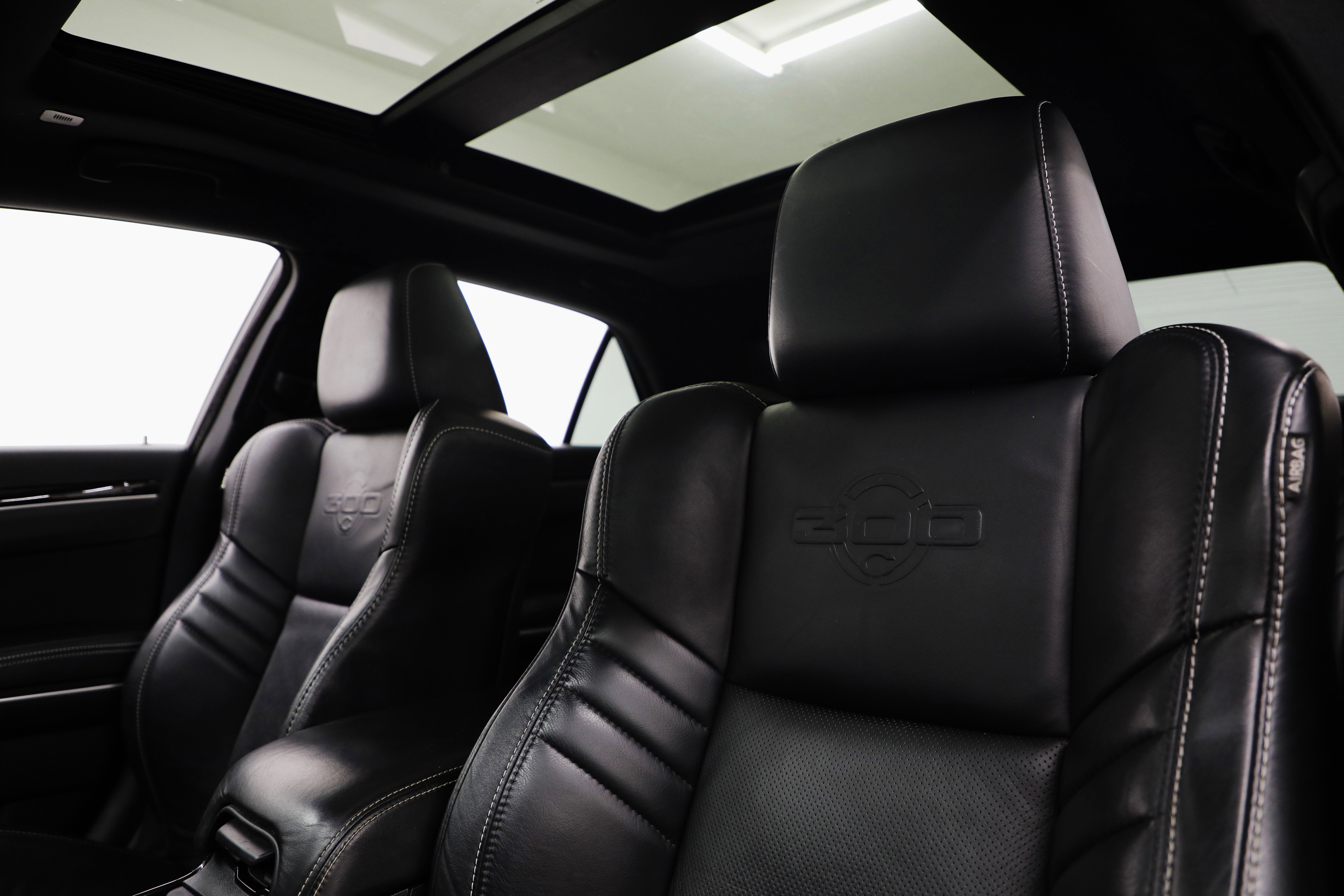 2023 Chrysler 300 300C