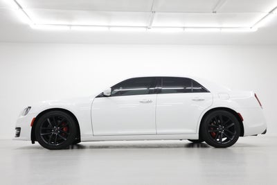 2023 Chrysler 300 300C