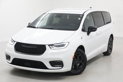 2024 Chrysler Pacifica Hybrid S Appearance Pkg
