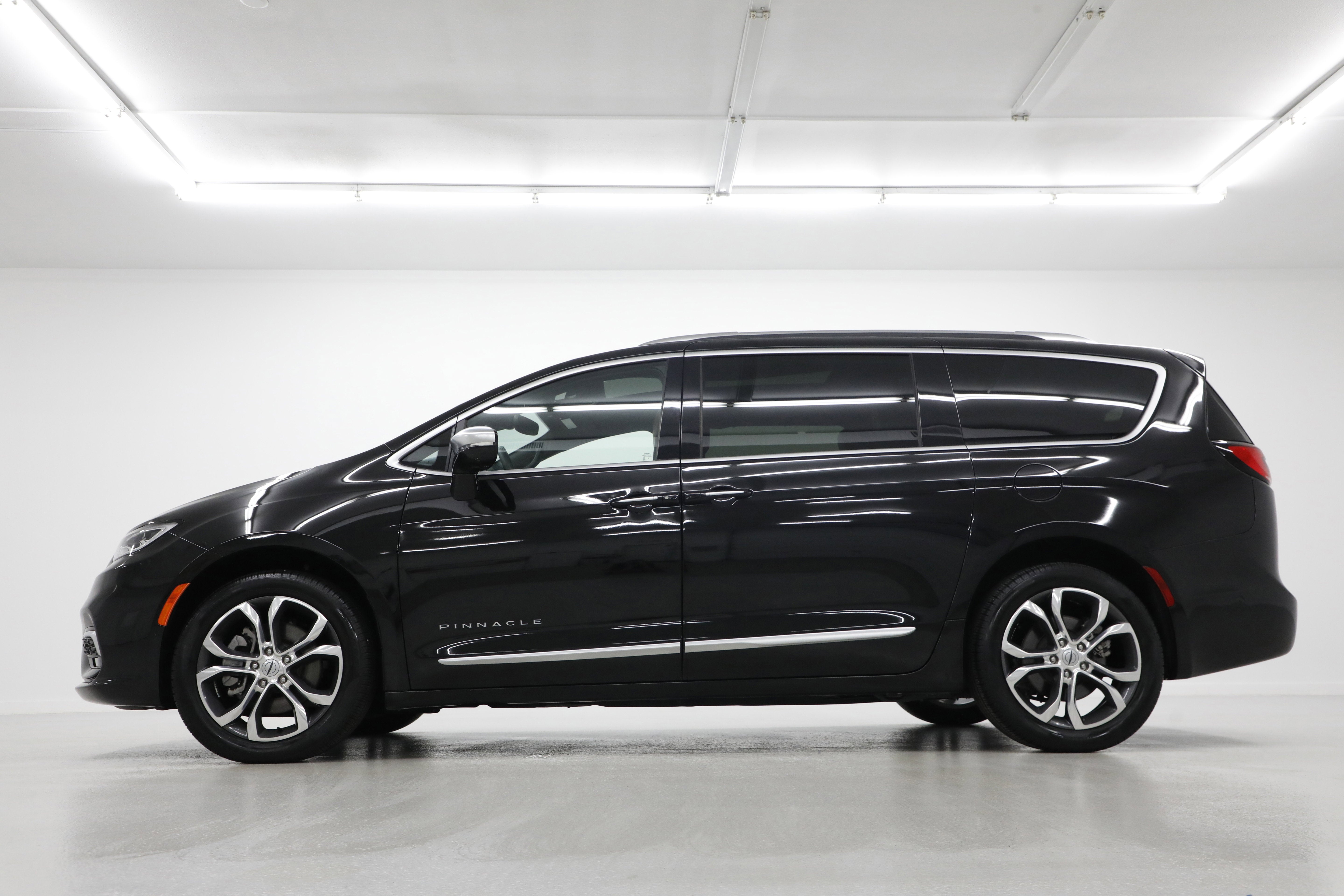 2024 Chrysler Pacifica Pinnacle