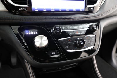 2024 Chrysler Pacifica Pinnacle