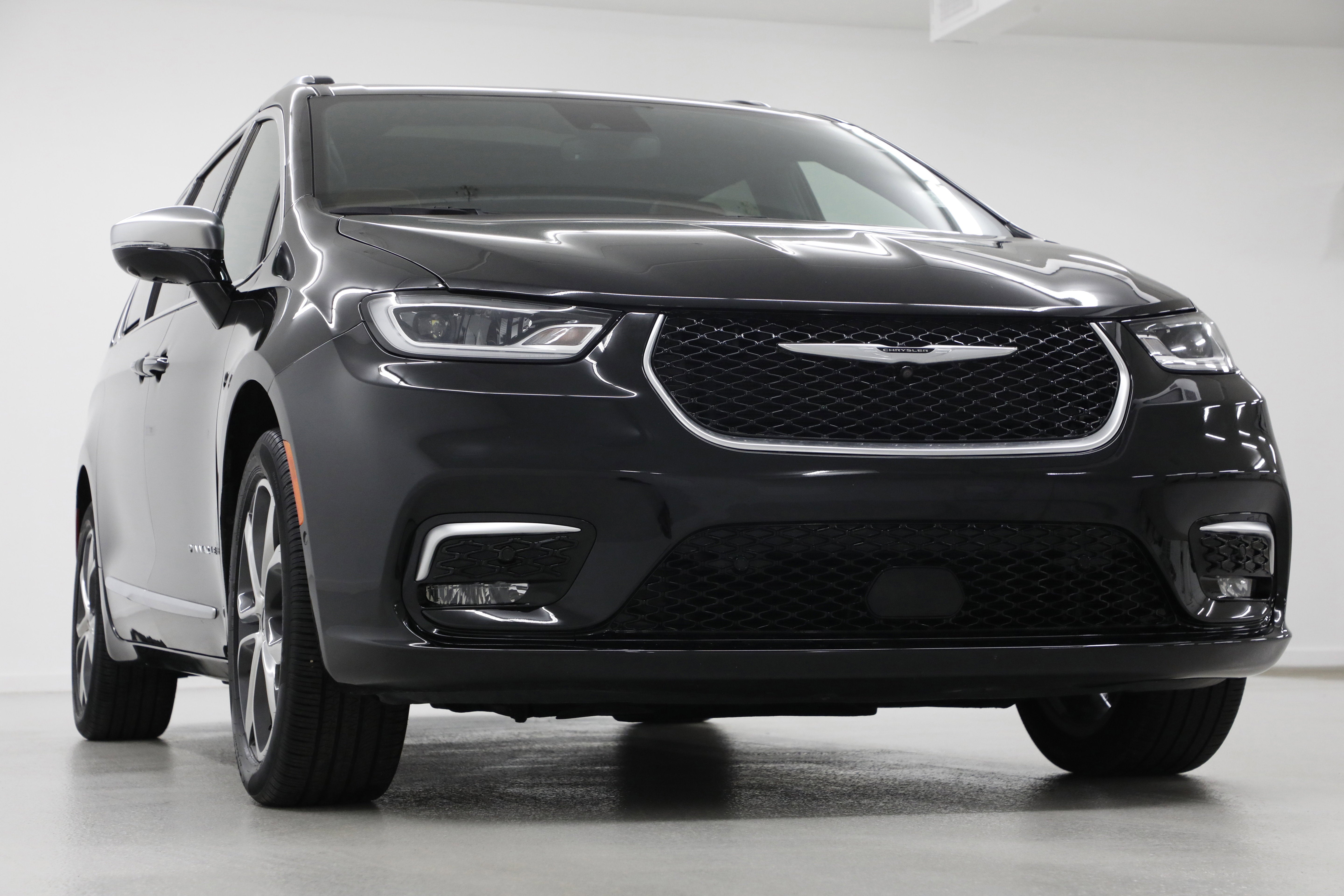 2024 Chrysler Pacifica Pinnacle