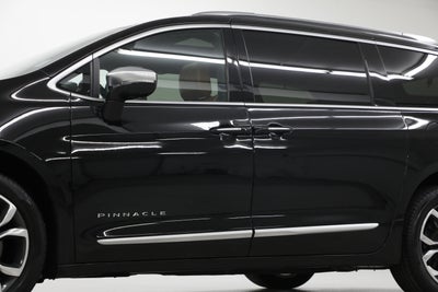 2024 Chrysler Pacifica Pinnacle