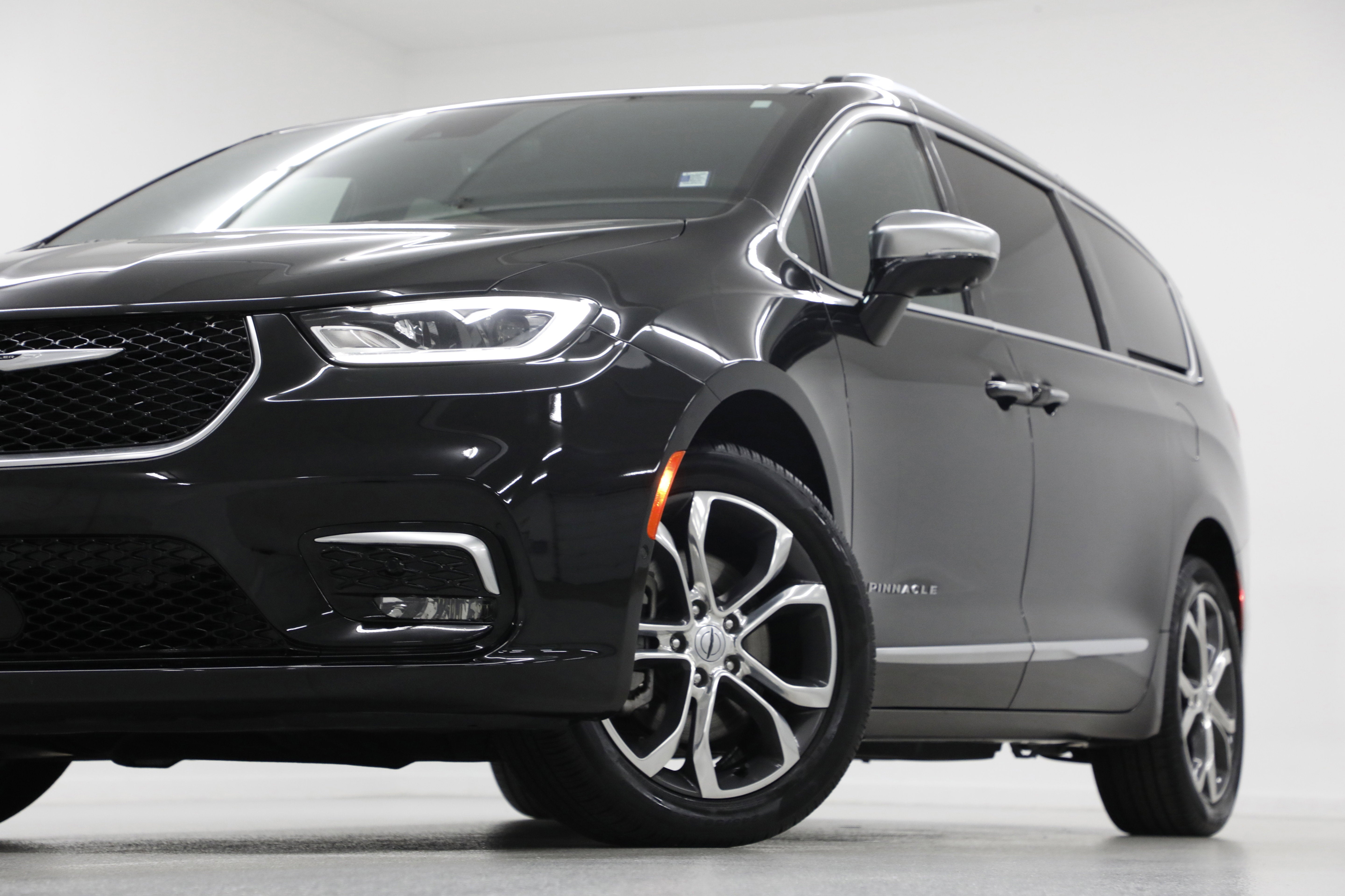 2024 Chrysler Pacifica Pinnacle