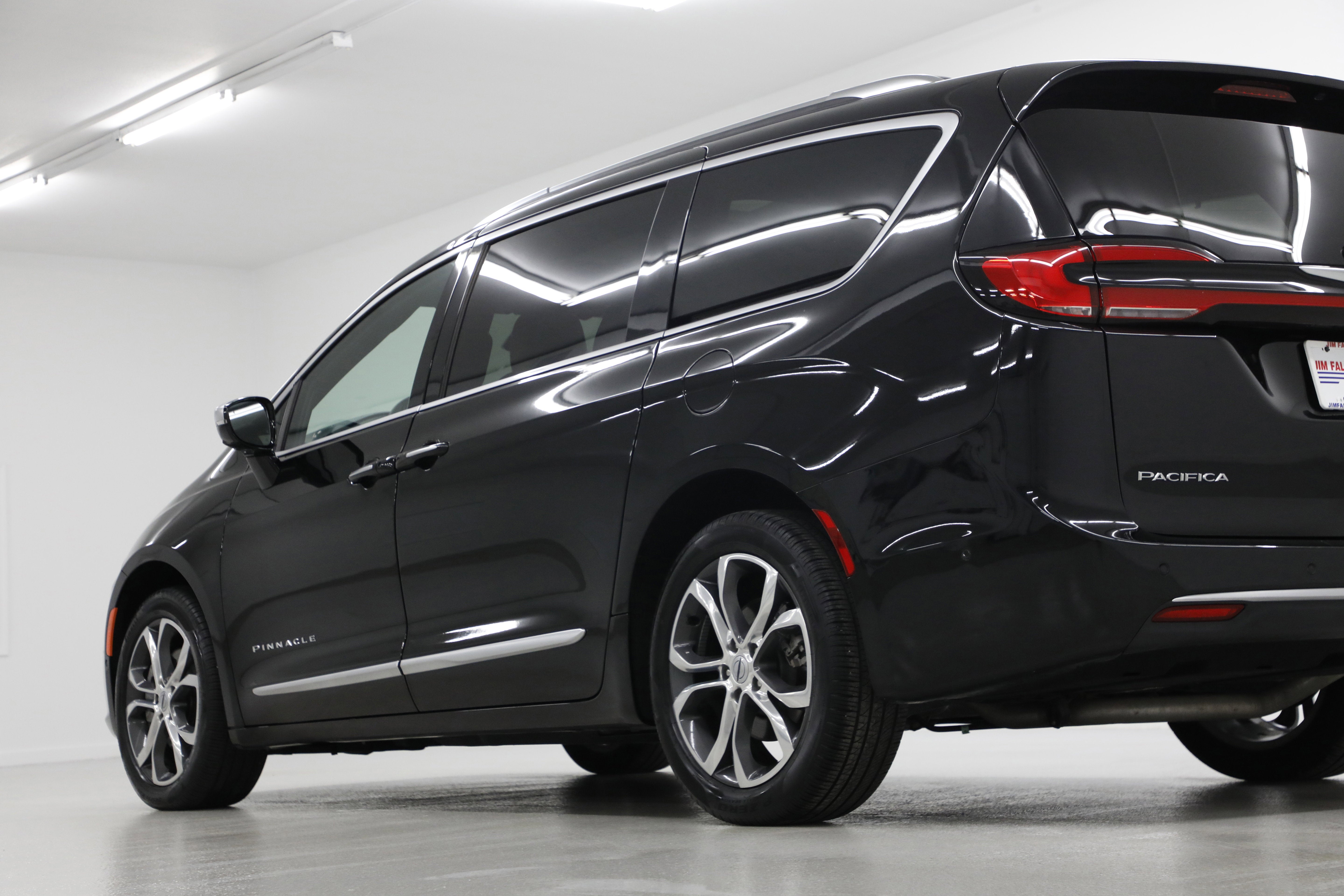 2024 Chrysler Pacifica Pinnacle