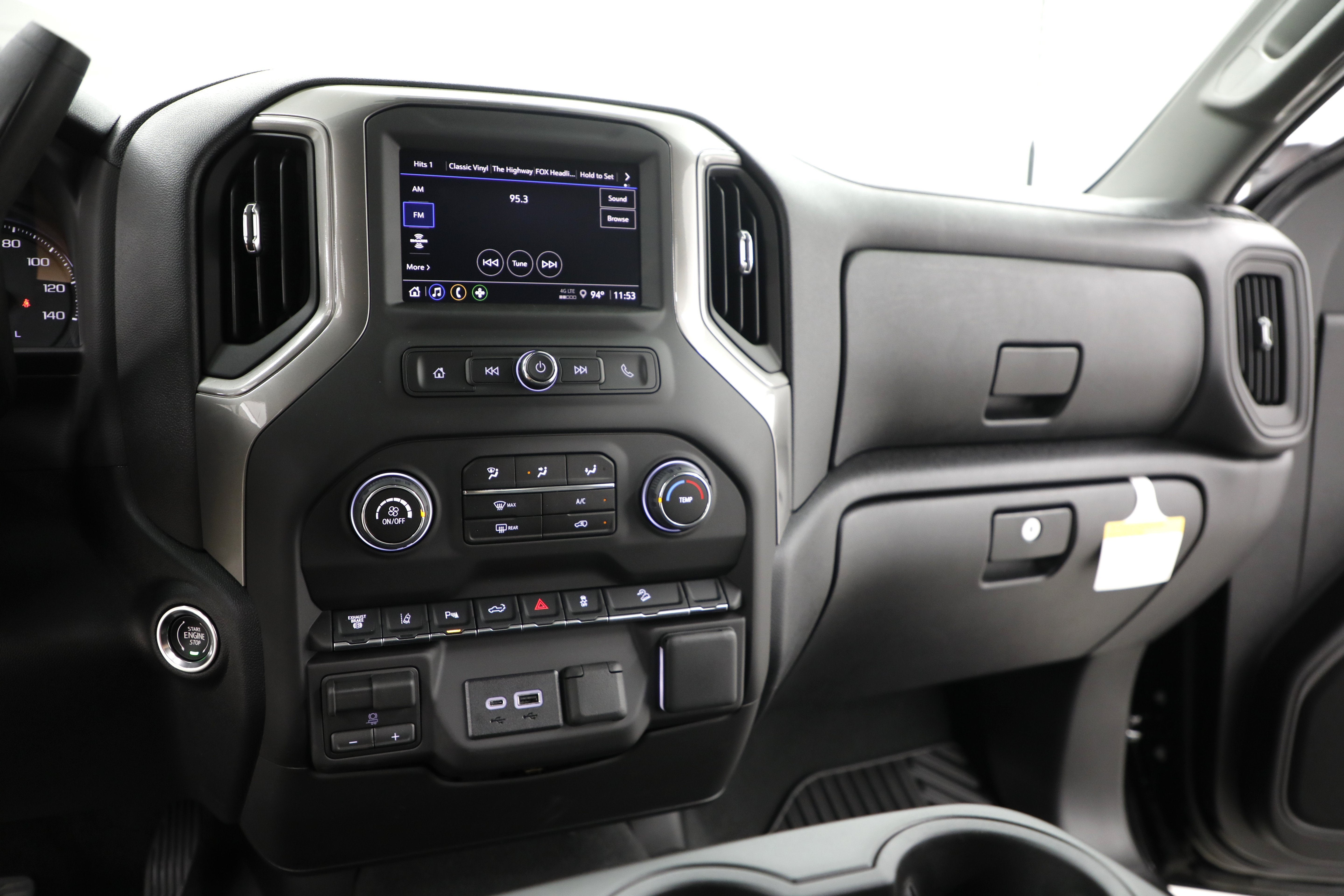 2026 Chevrolet Silverado 2500 HD Custom - Photo 26