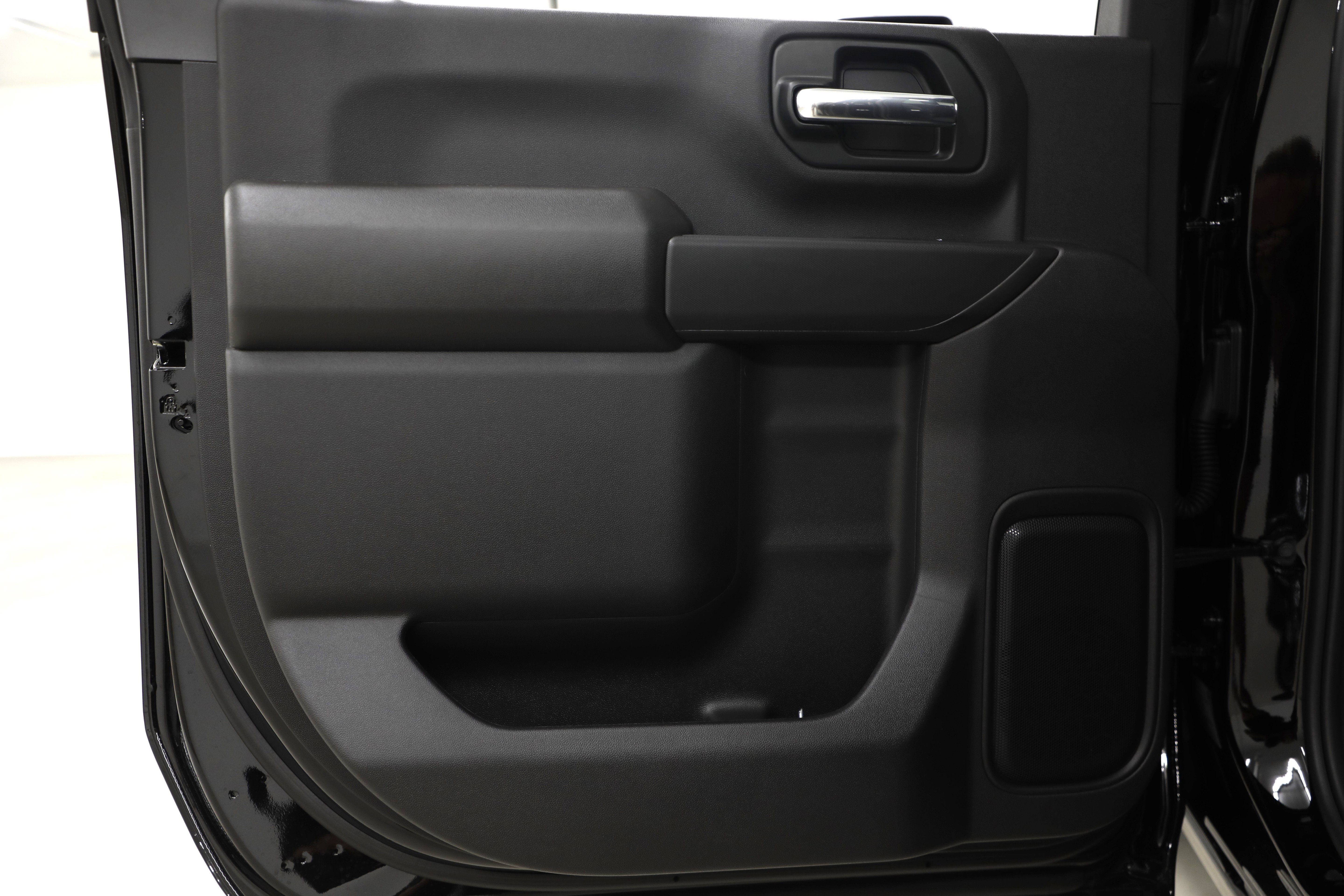 2026 Chevrolet Silverado 2500 HD Custom - Photo 32
