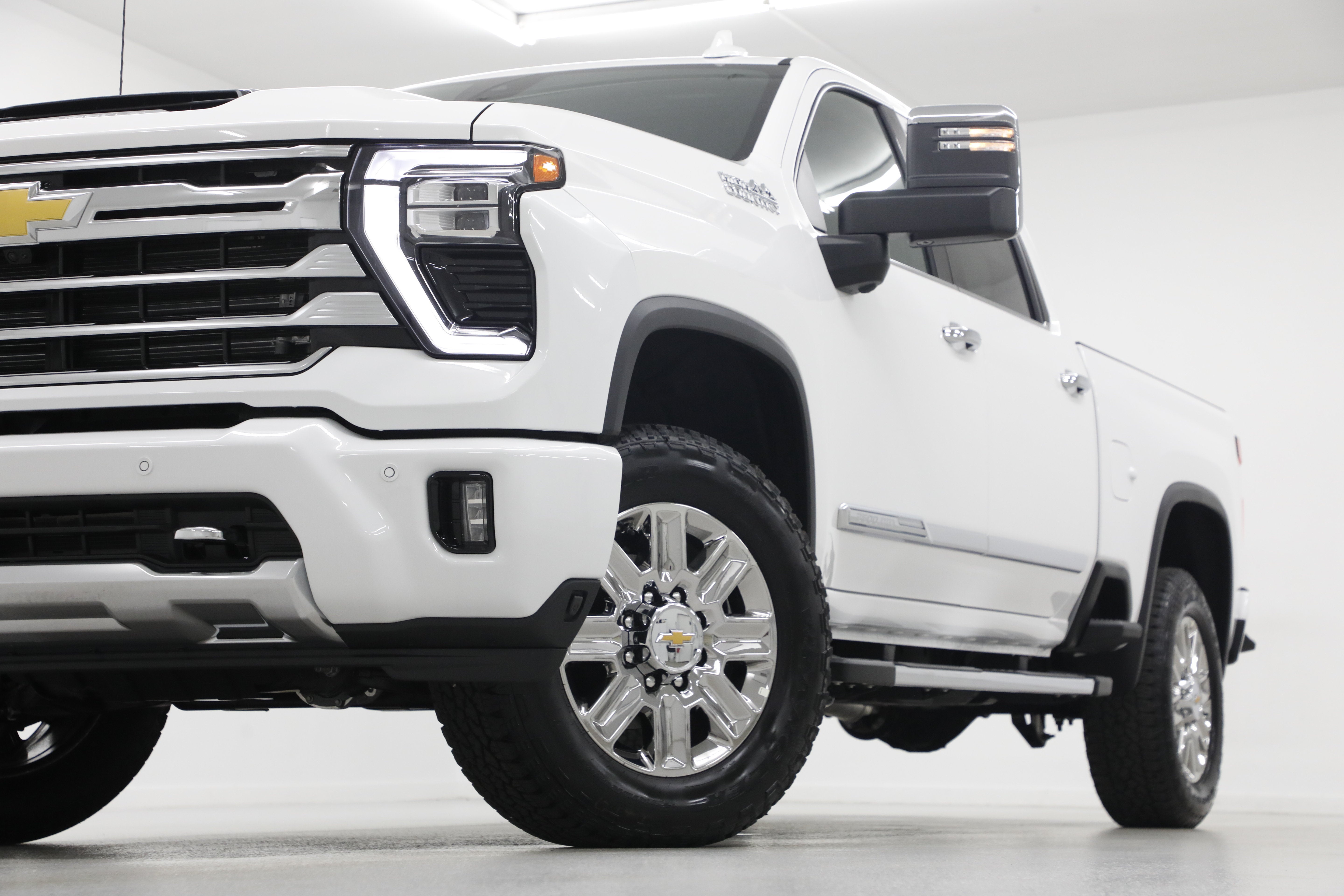 2026 Chevrolet Silverado 3500 HD High Country