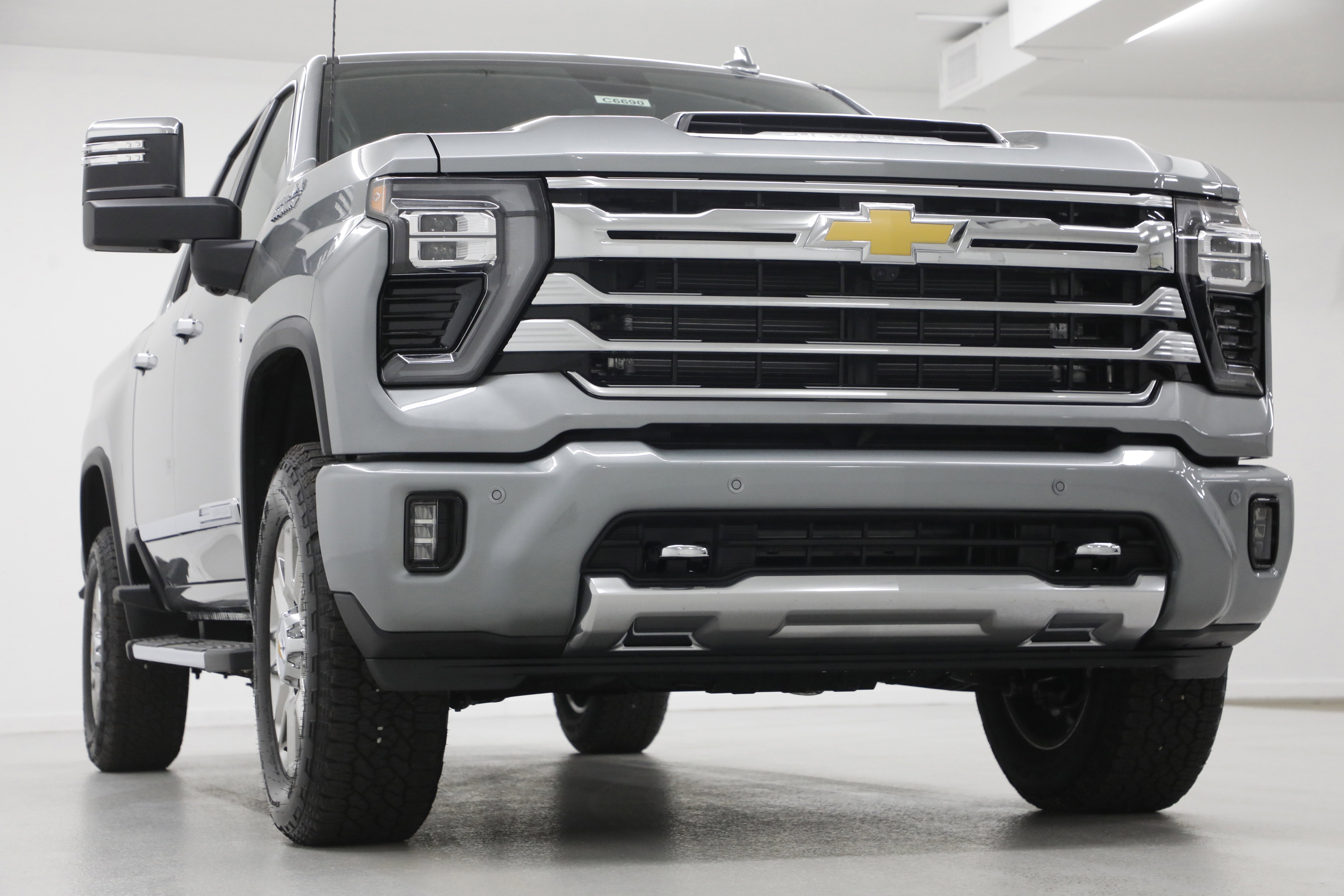 2026 Chevrolet Silverado 3500 HD High Country