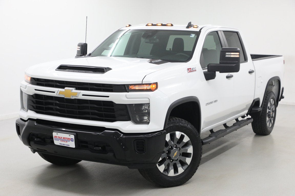 2024 Chevrolet Silverado 2500 HD Custom