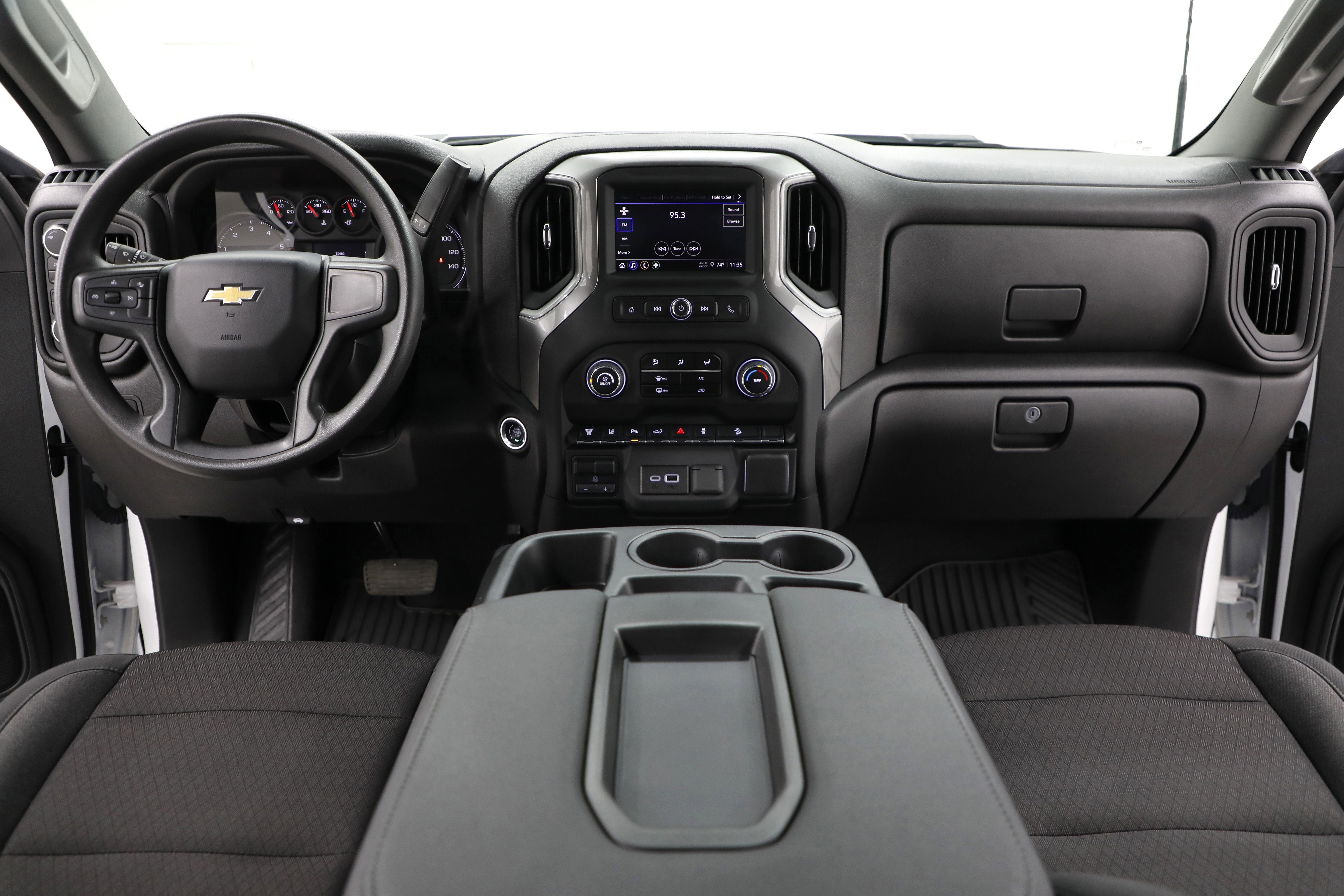 2024 Chevrolet Silverado 2500 HD Custom