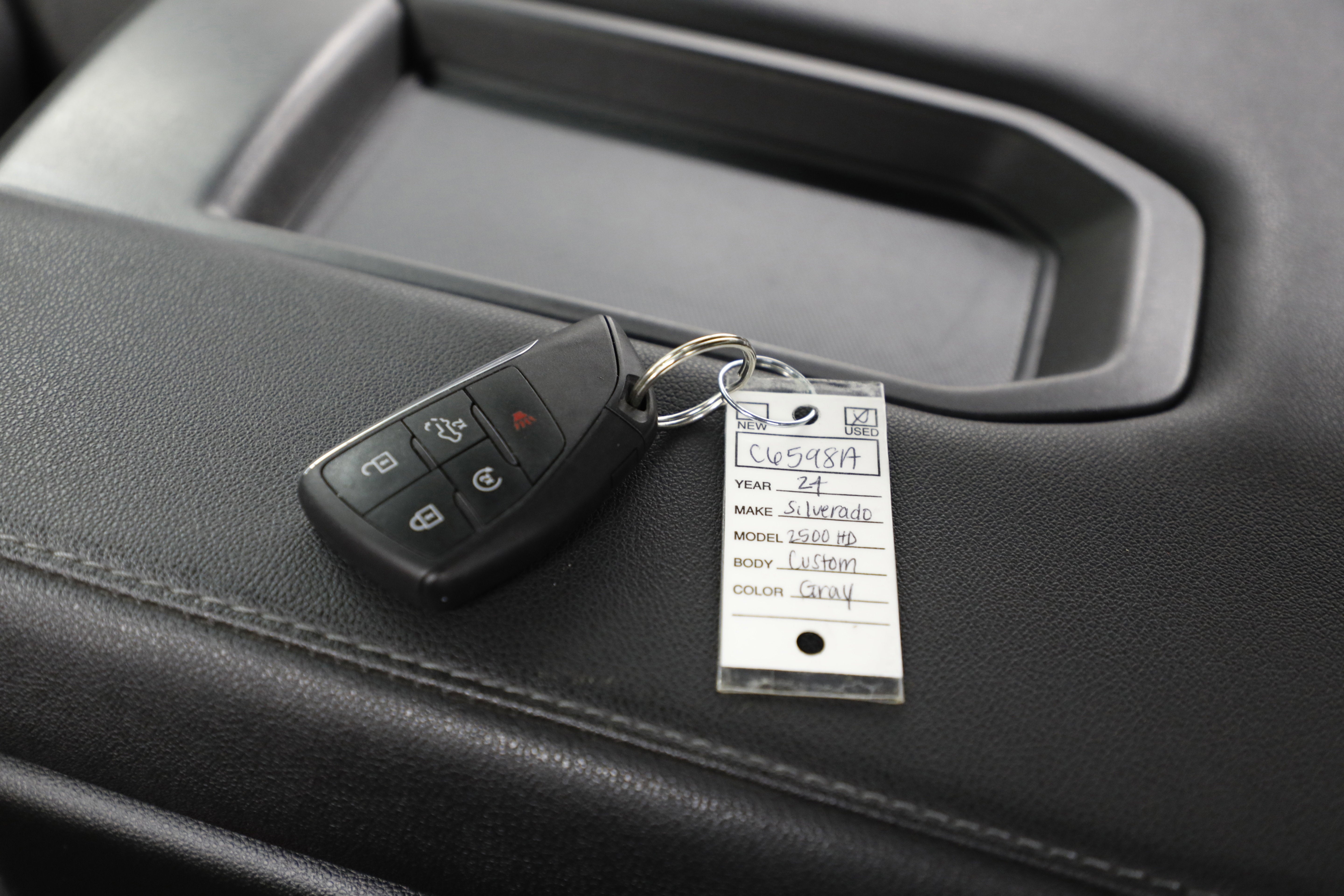 2024 Chevrolet Silverado 2500 HD Custom