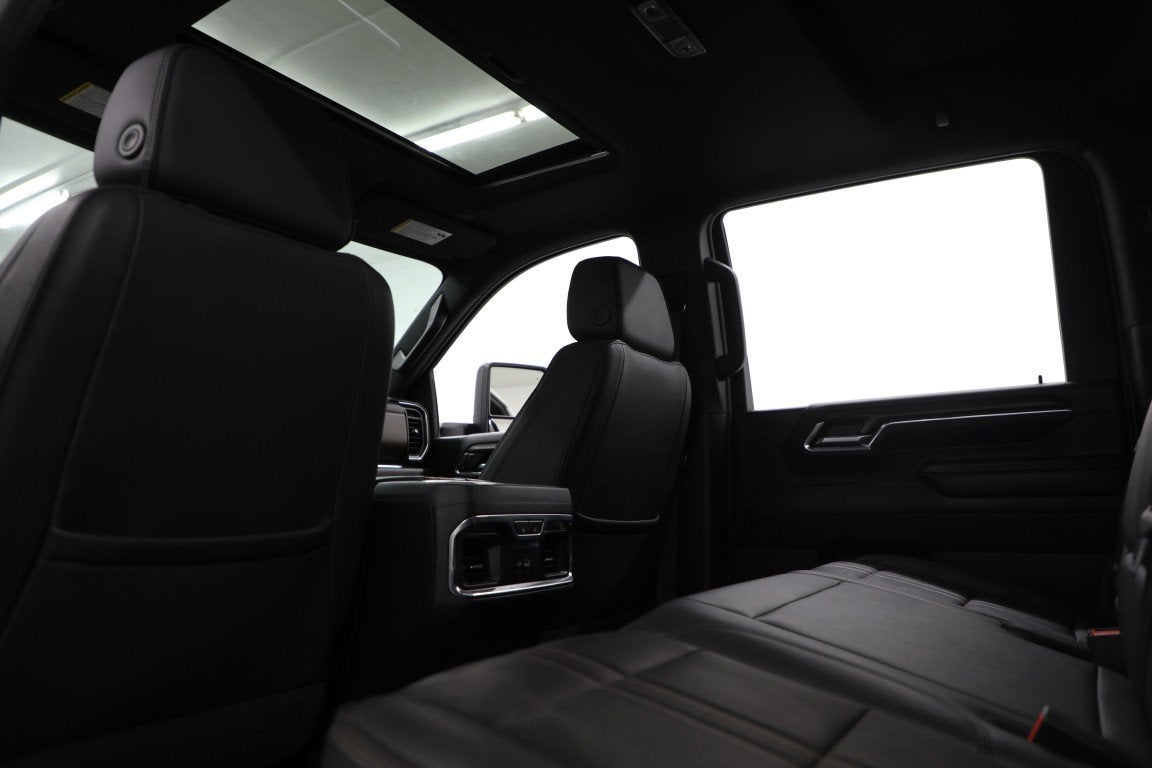 2024 Chevrolet Silverado 3500 HD High Country