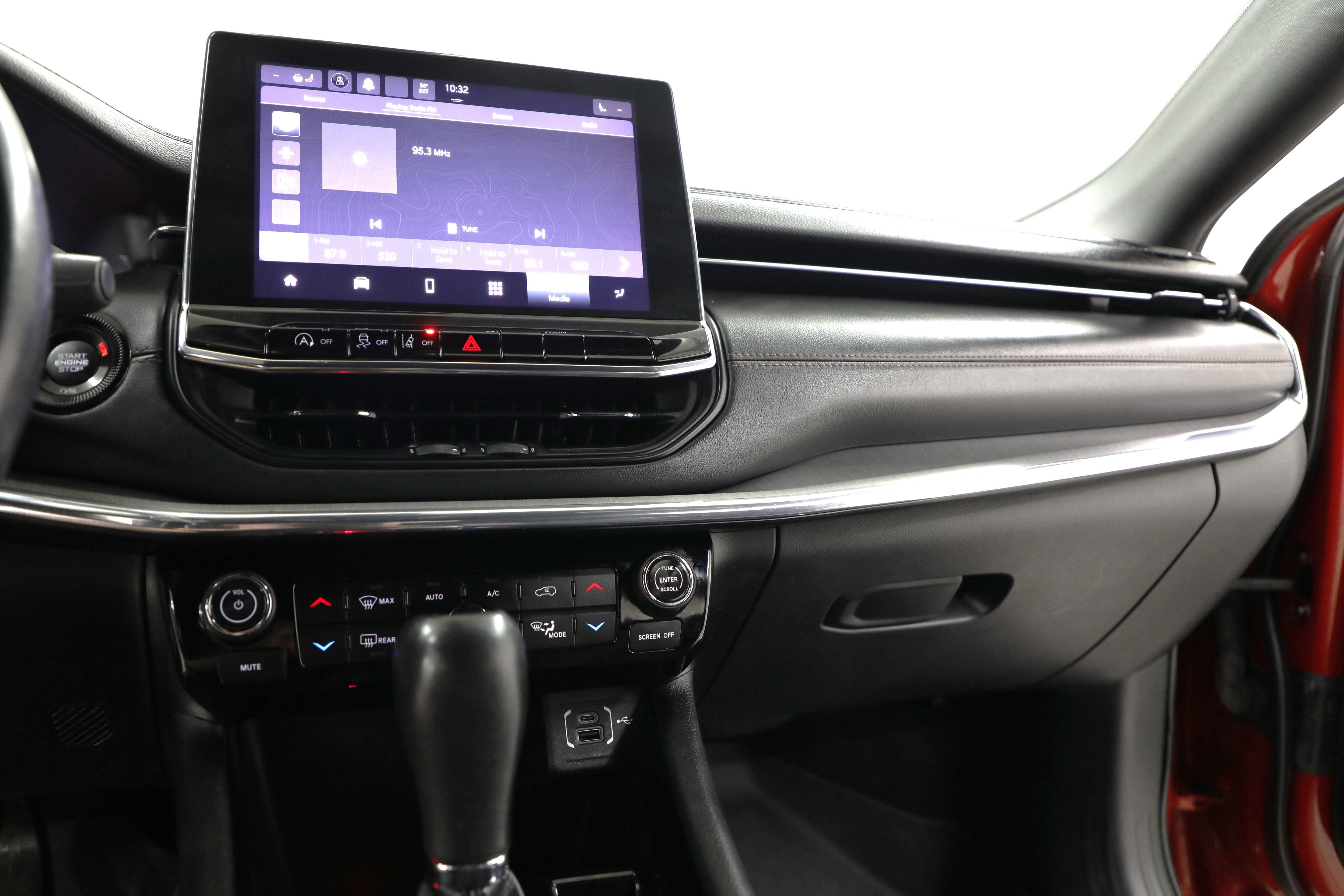 2022 Jeep Compass (RED) Edition