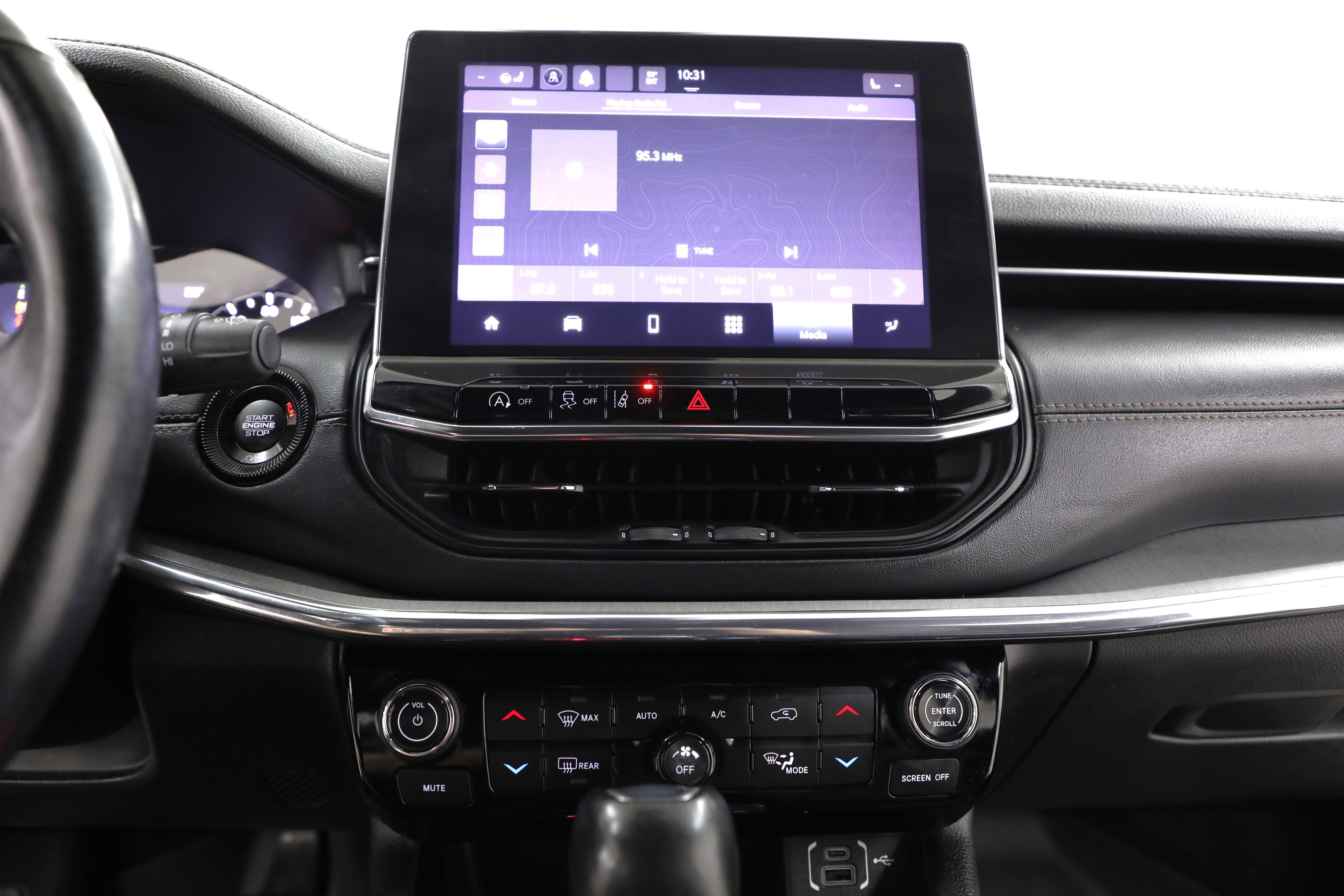 2022 Jeep Compass (RED) Edition