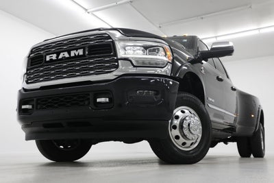 2022 RAM 3500 Limited