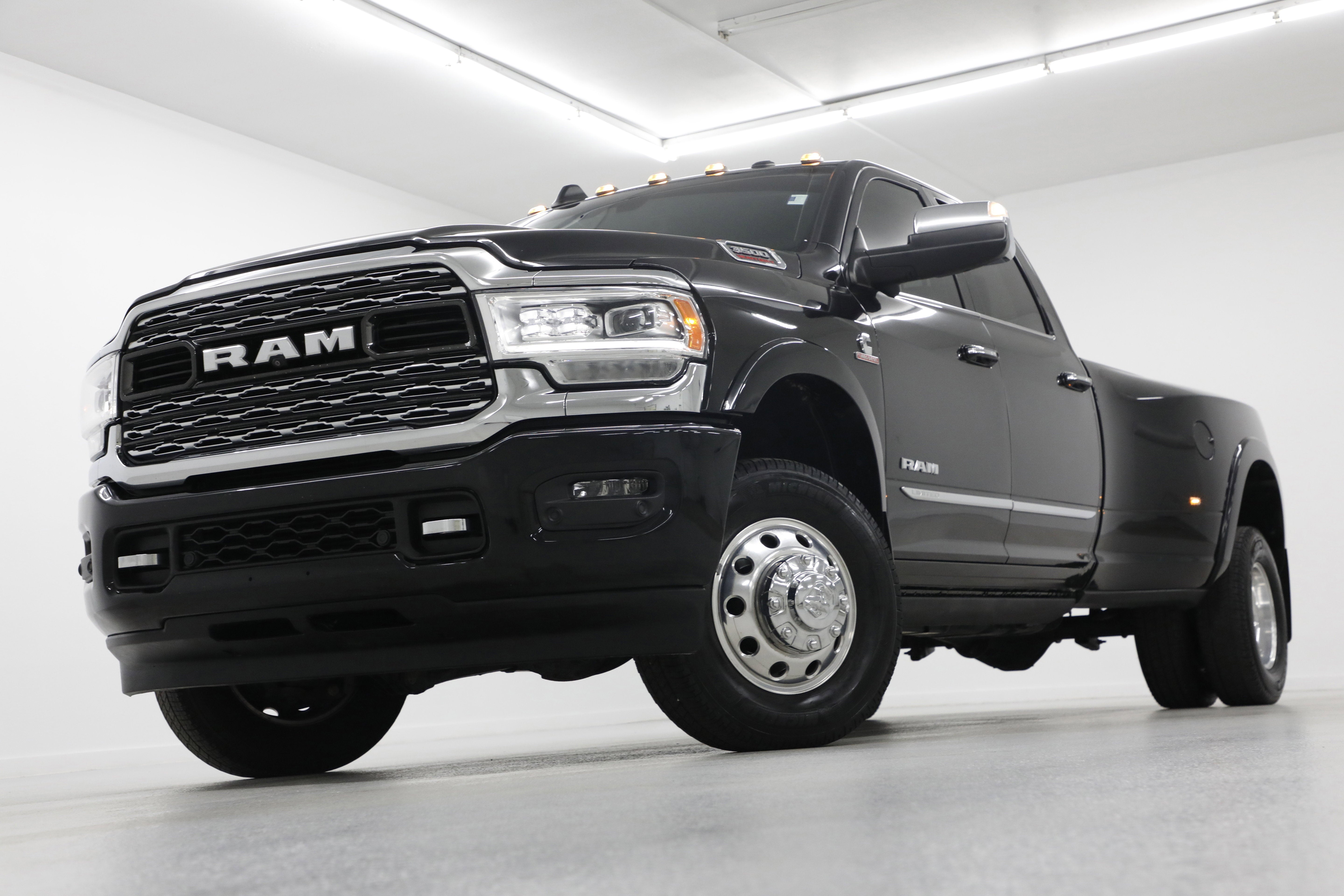 2022 RAM 3500 Limited