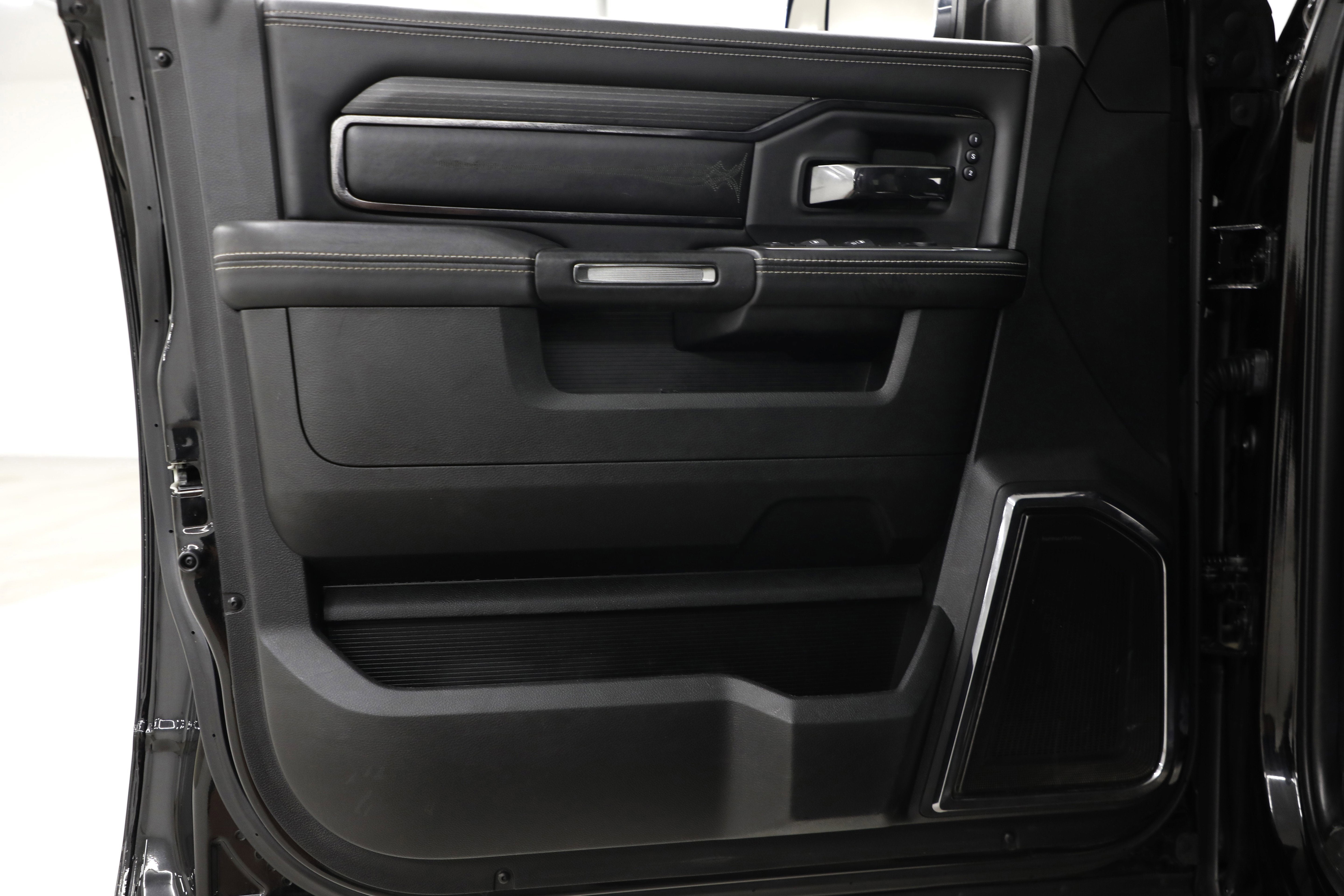 2022 RAM 3500 Limited