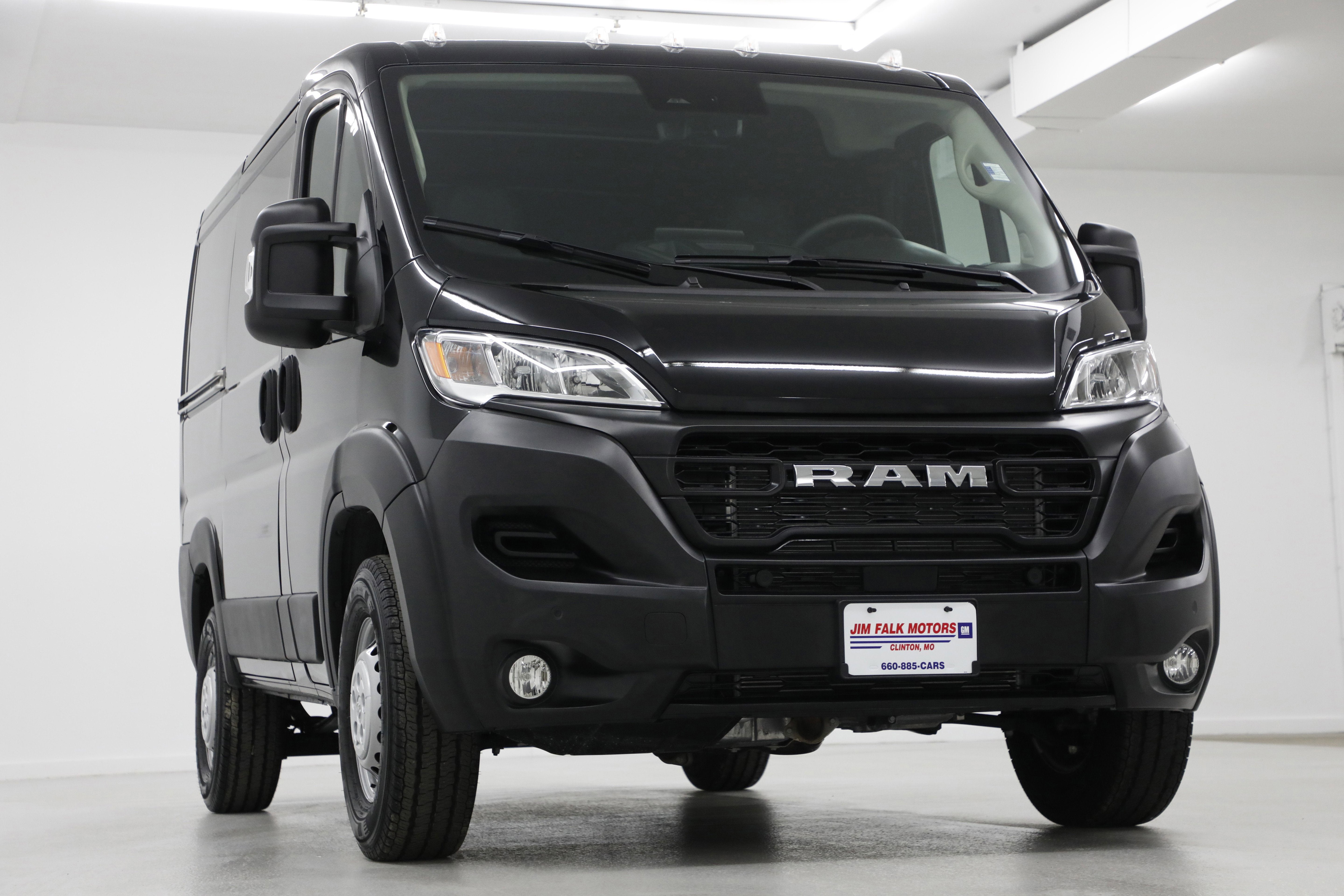 2025 RAM ProMaster Cargo Van Tradesman