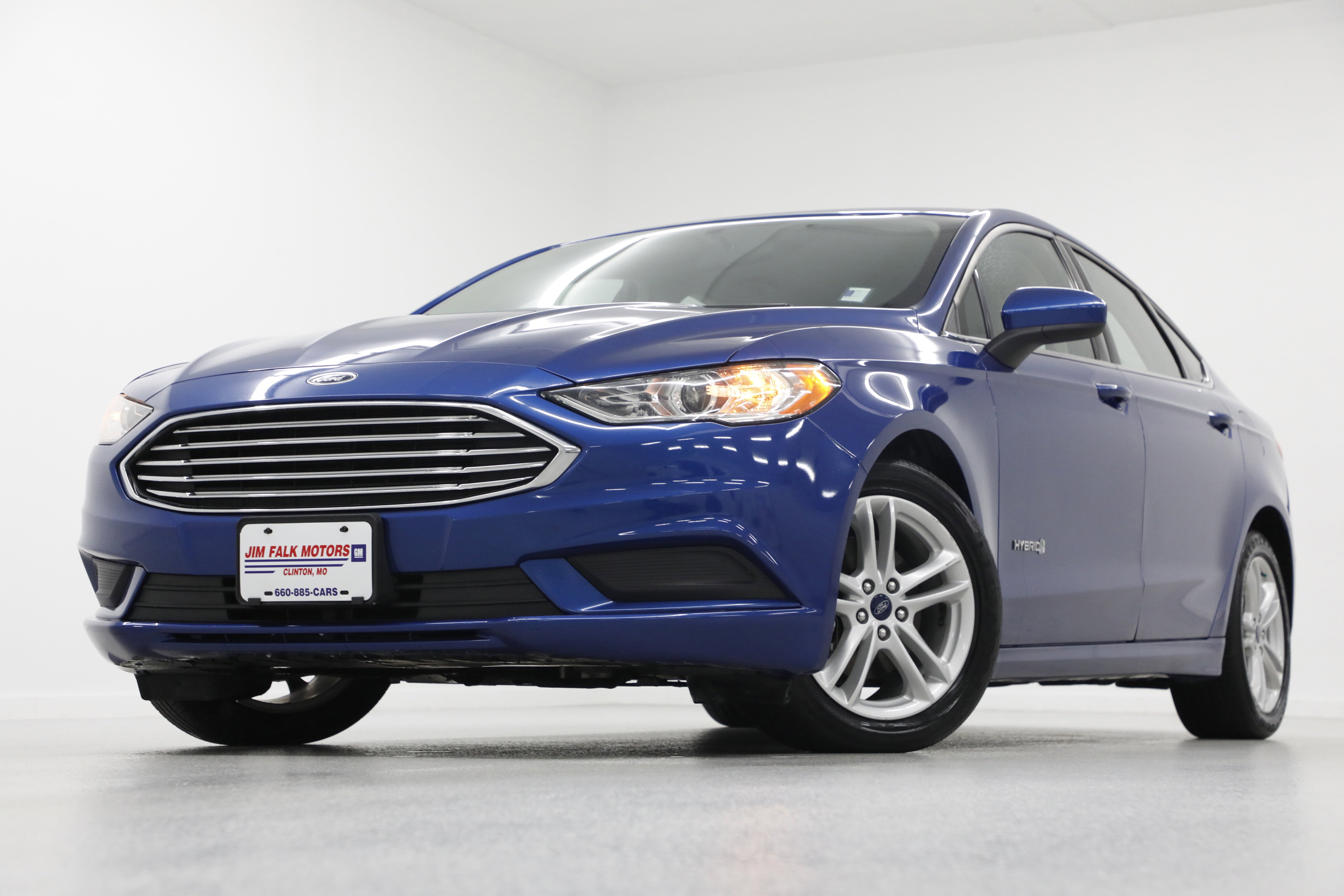 2018 Ford Fusion S's photo