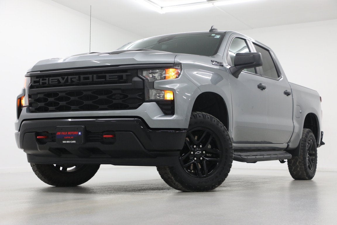 2023 Chevrolet Silverado 1500 Custom Trail Boss