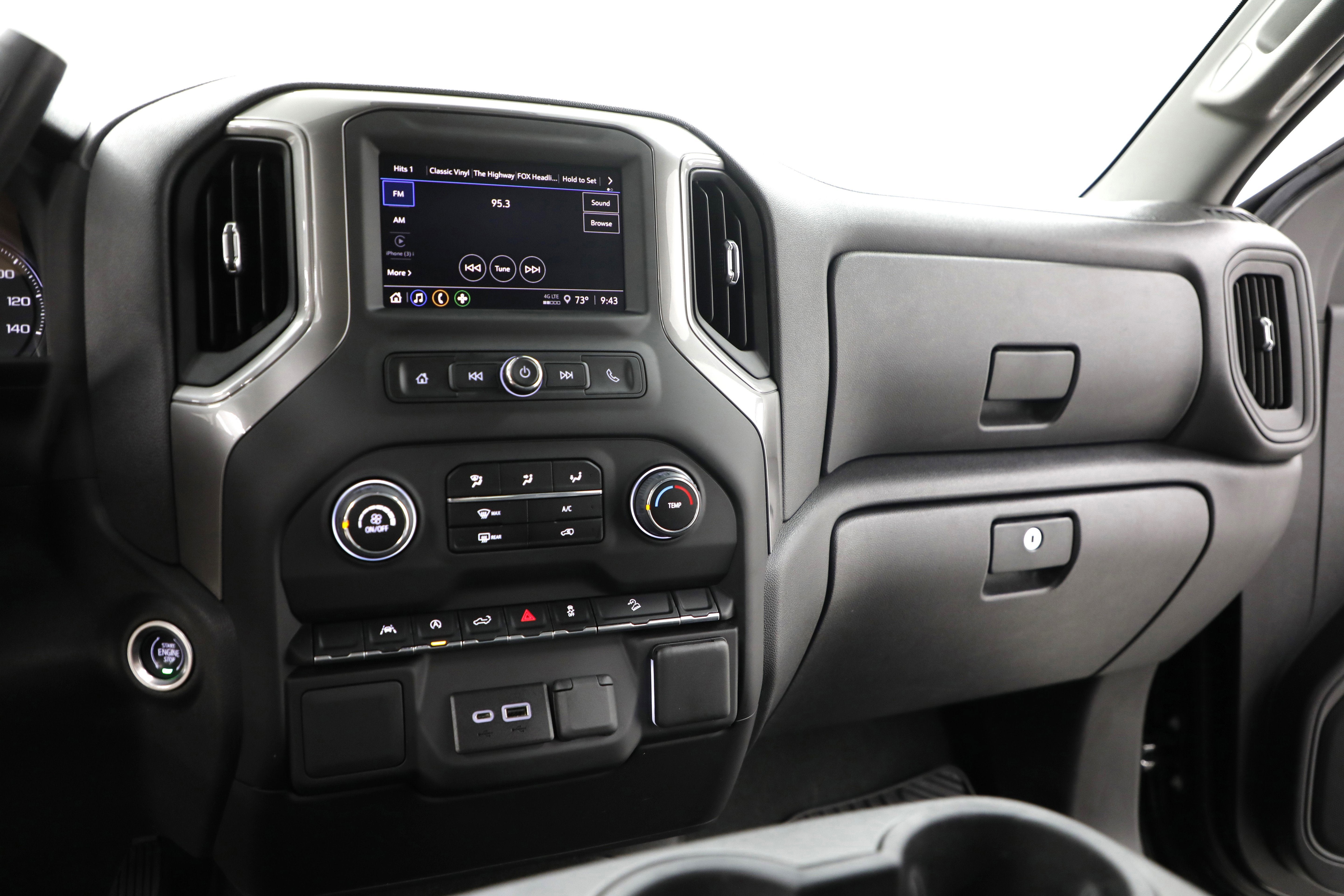 2022 Chevrolet Silverado 1500 Custom Trail Boss