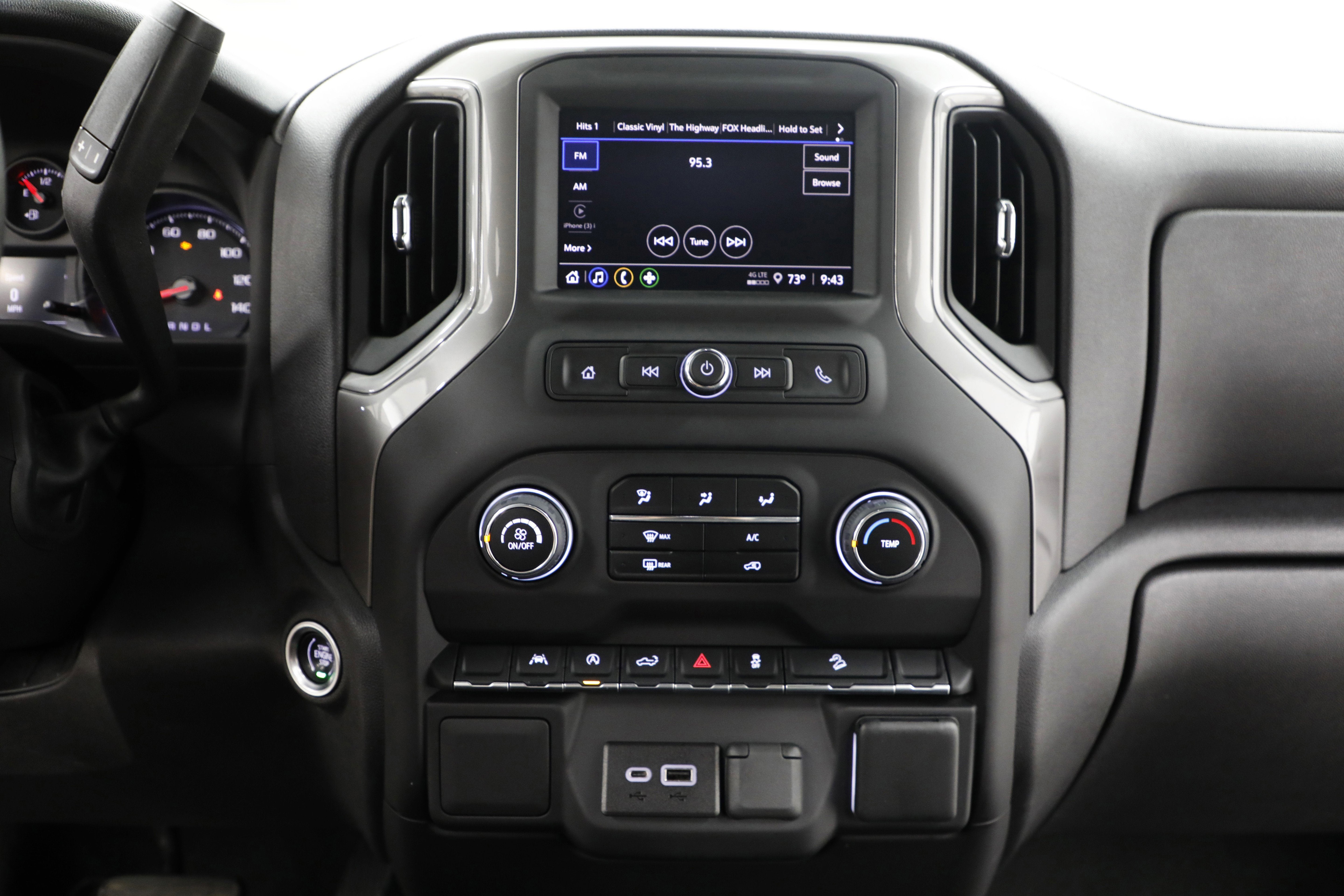 2022 Chevrolet Silverado 1500 Custom Trail Boss