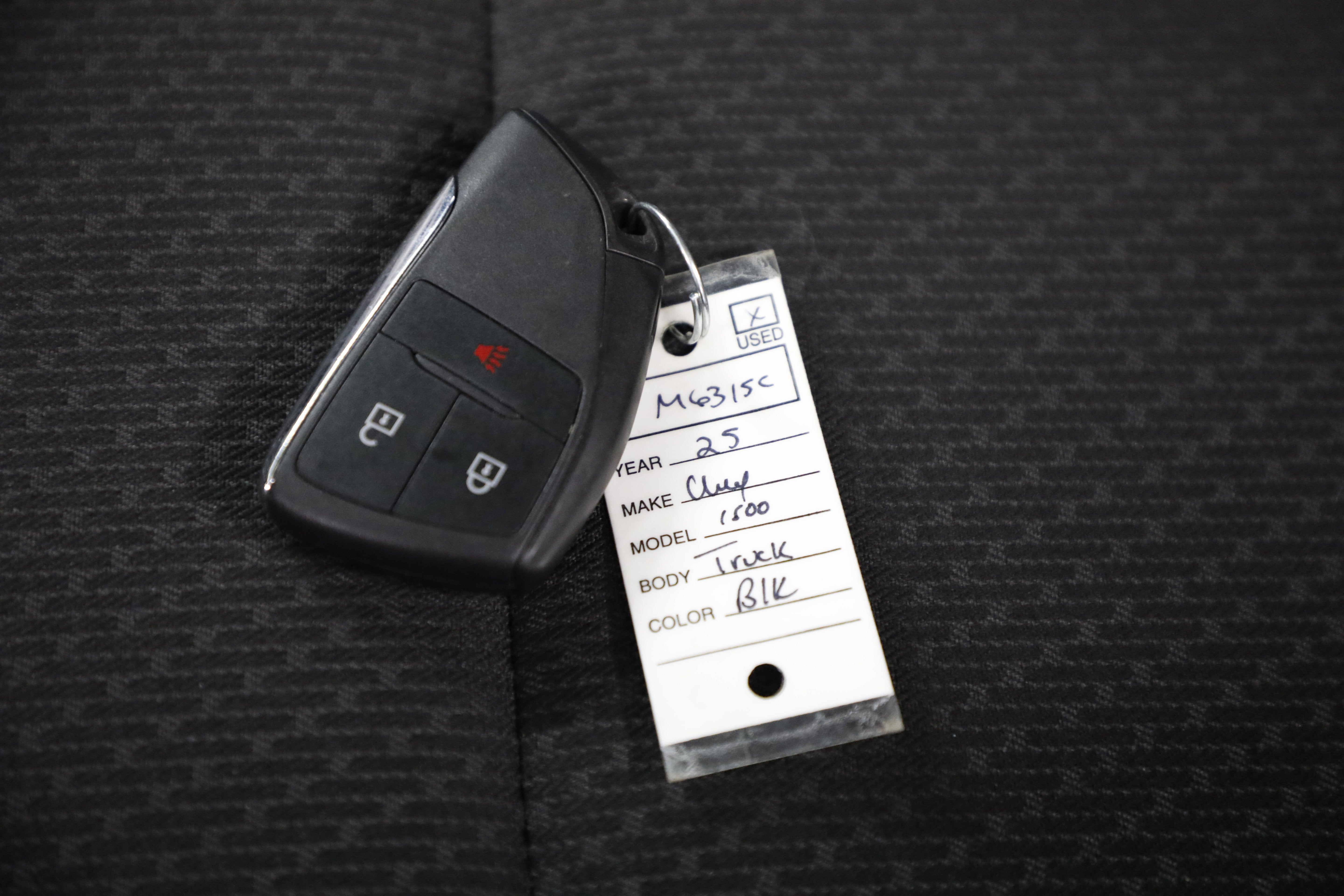 2025 Chevrolet Silverado 1500 WT