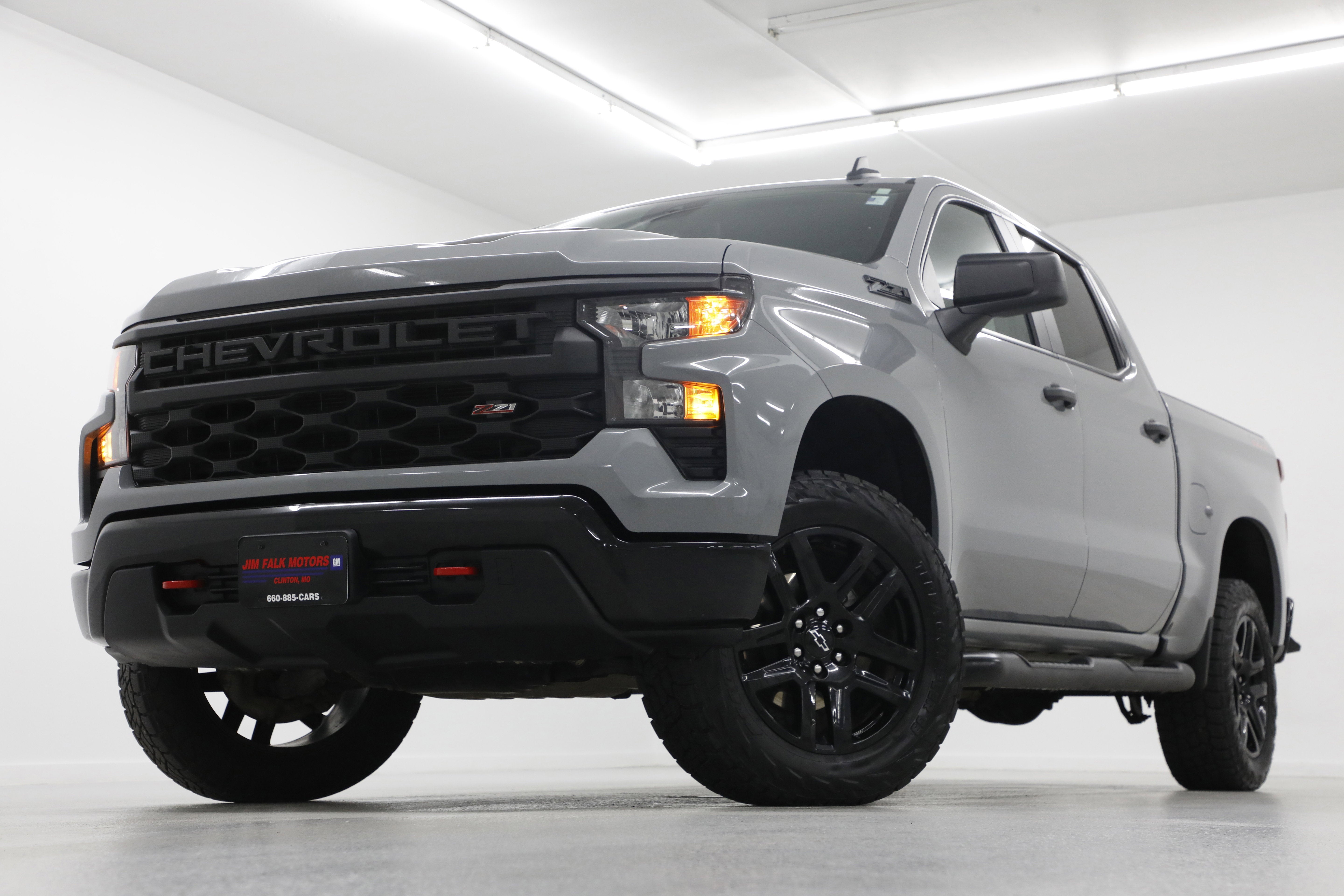 2024 Chevrolet Silverado 1500 Custom Trail Boss 4X4 Crew Cab Short Box's photo