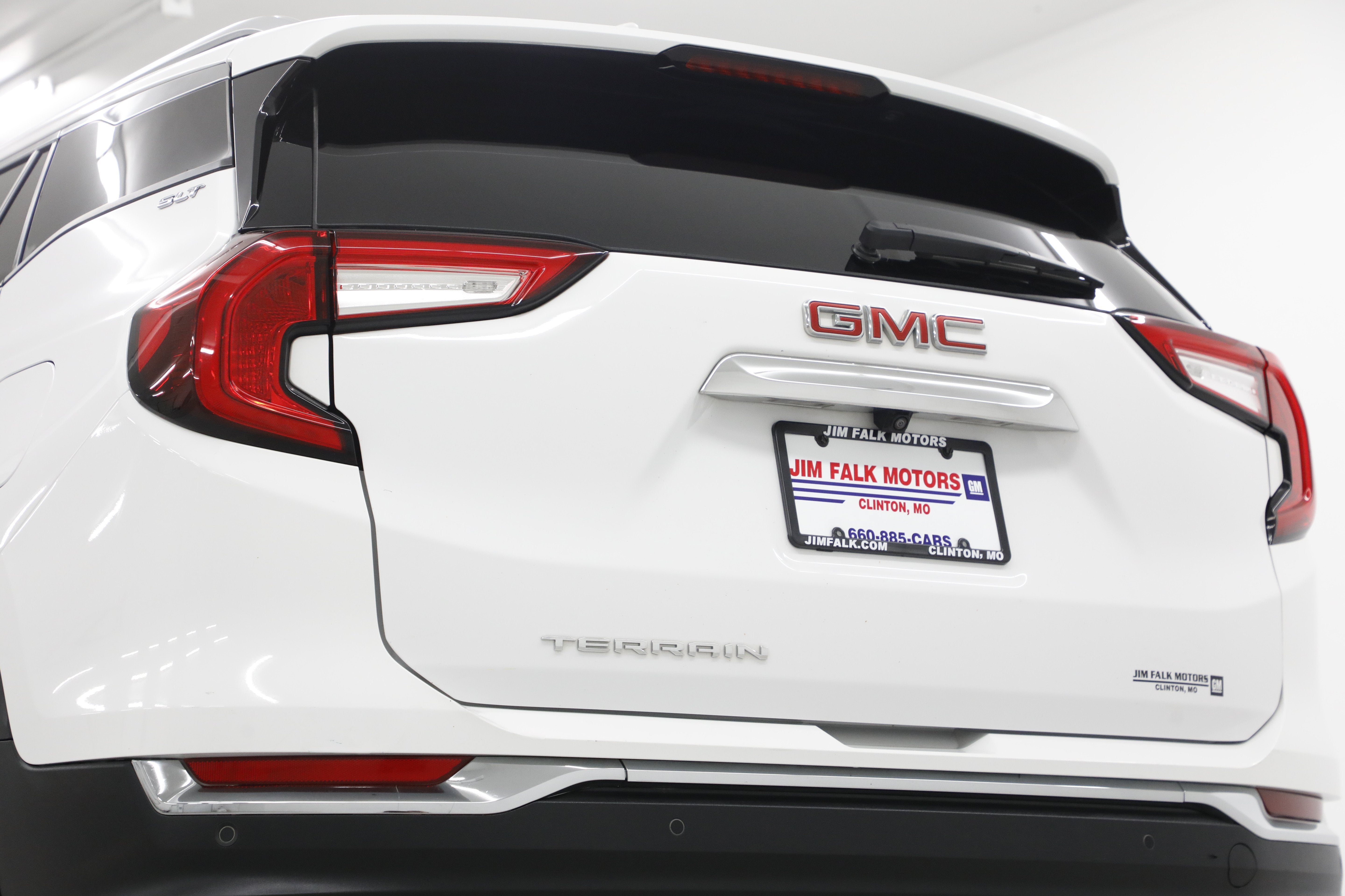 2023 GMC Terrain SLT
