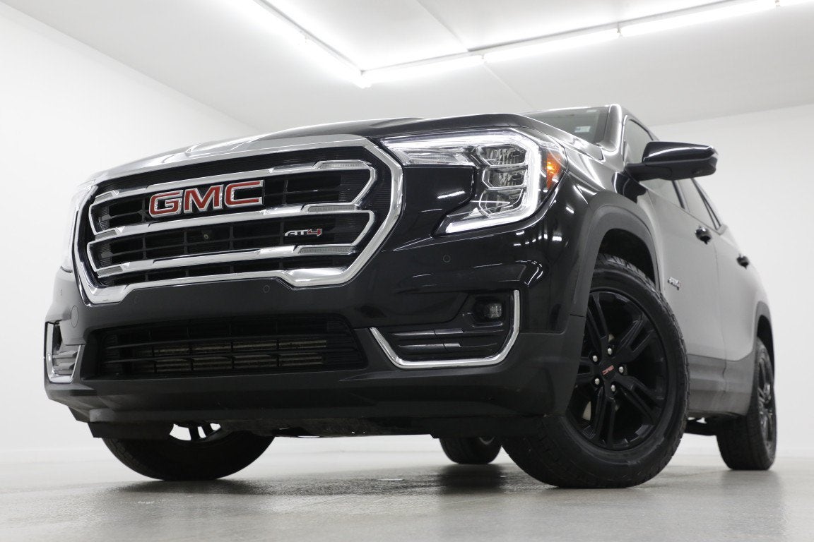 2024 GMC Terrain AT4