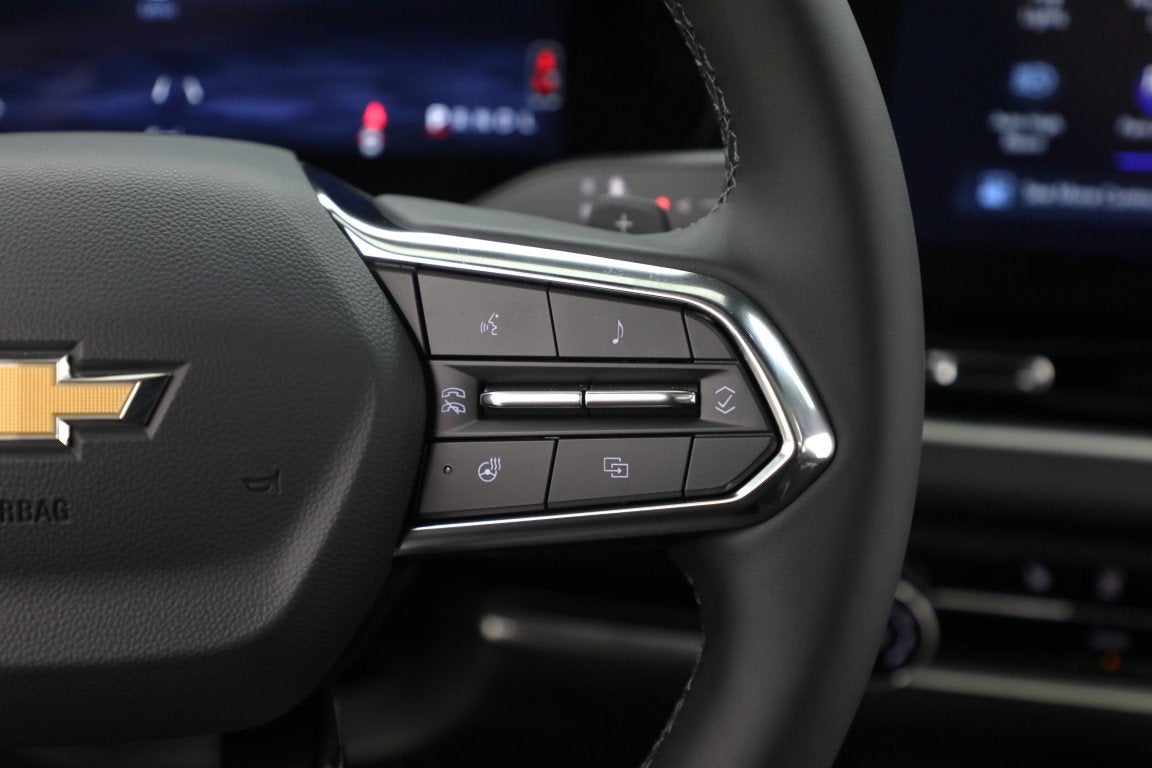 2027 Chevrolet Equinox LT - Photo 27