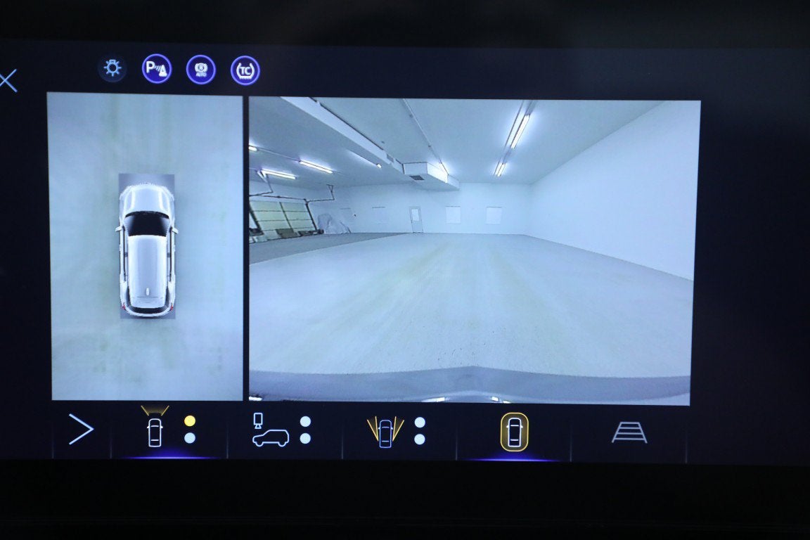2027 Chevrolet Equinox LT - Photo 33