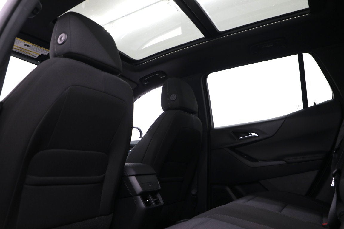 2027 Chevrolet Equinox LT - Photo 45