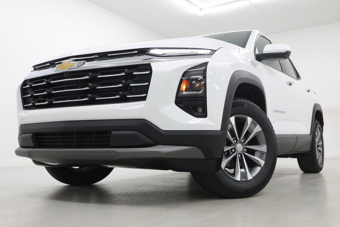 2027 Chevrolet Equinox LT - Photo 56