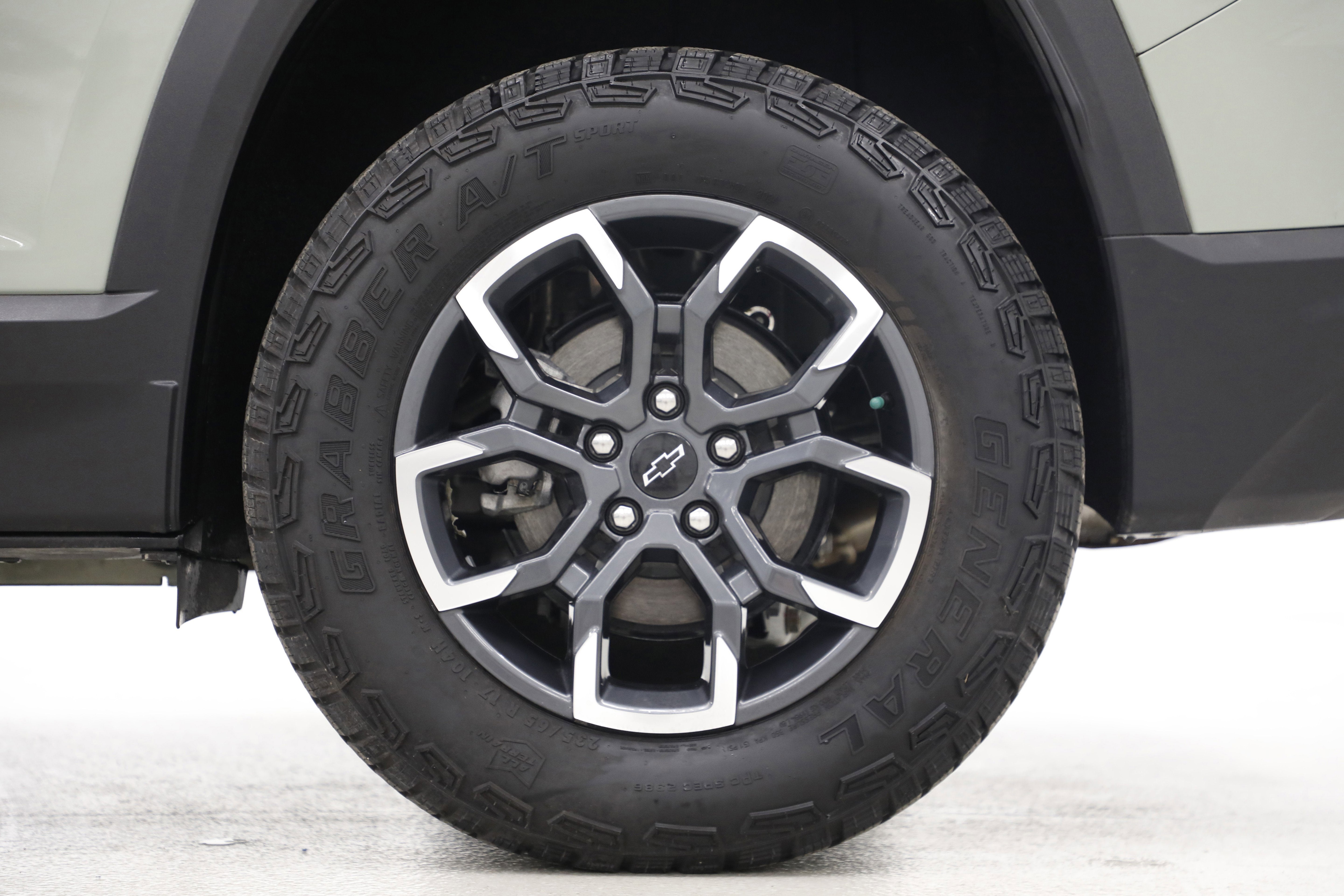 2025 Chevrolet Equinox ACTIV