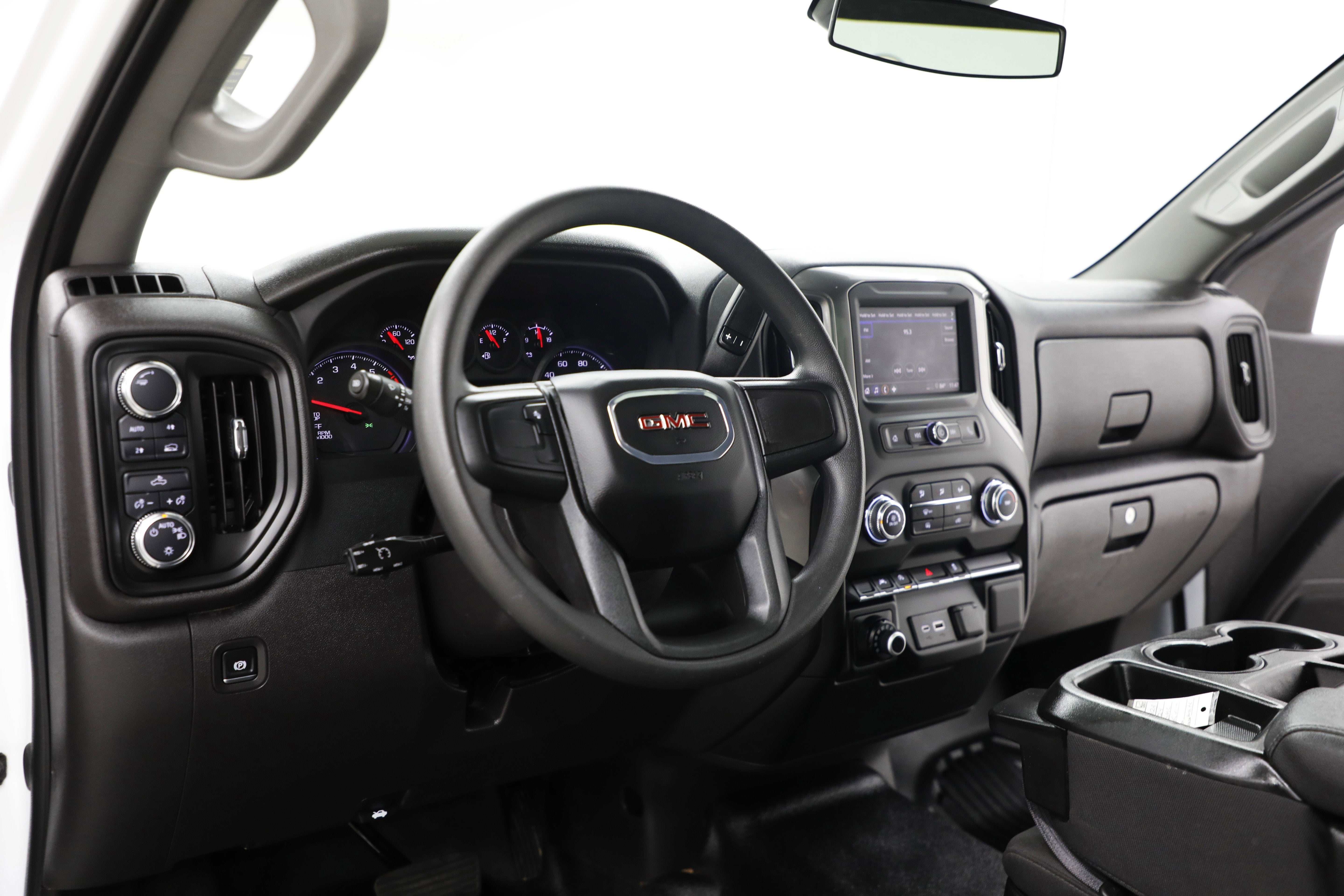 2024 GMC Sierra 1500 Pro