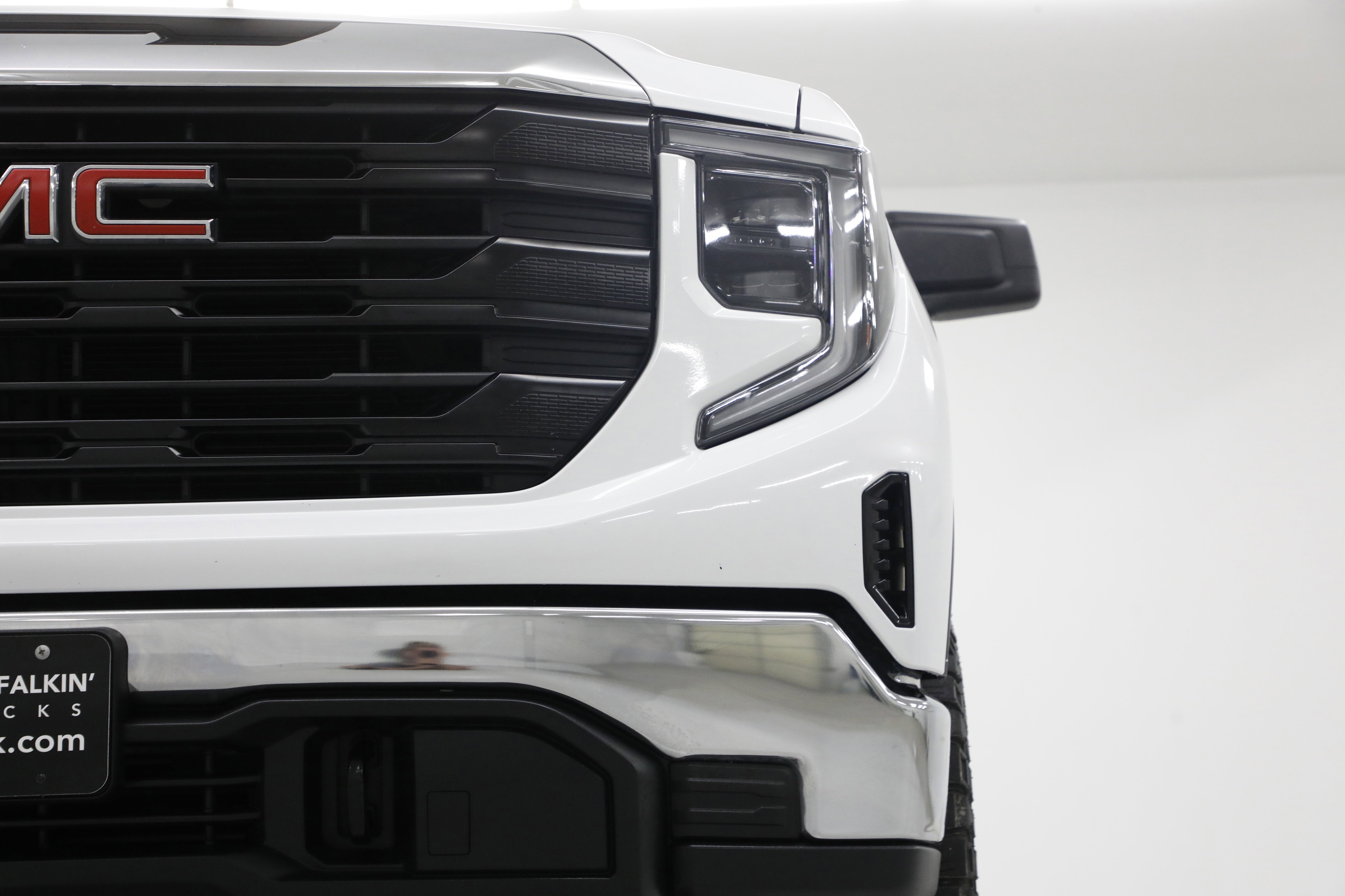 2024 GMC Sierra 1500 Pro