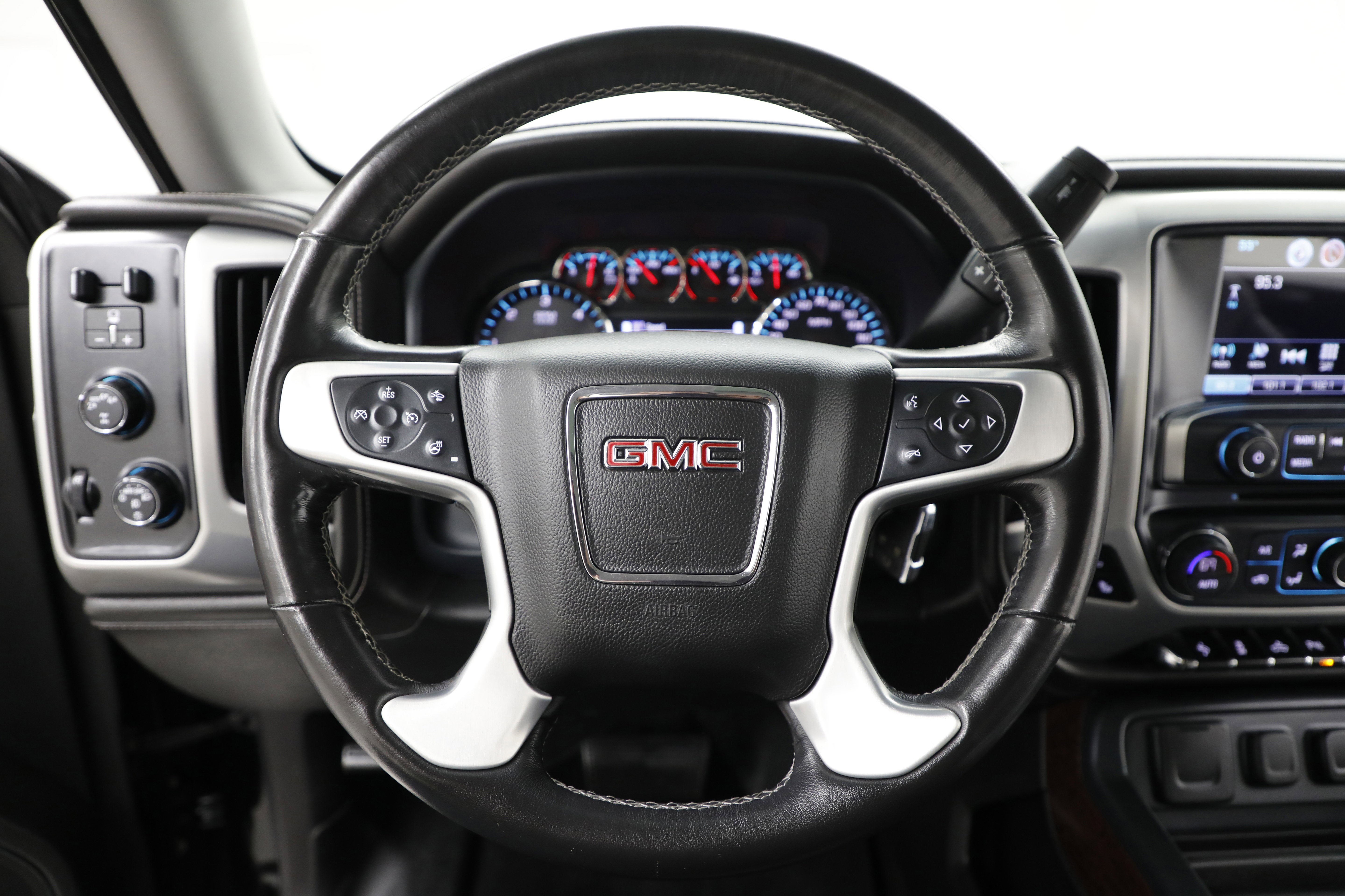 2017 GMC Sierra 1500 SLT