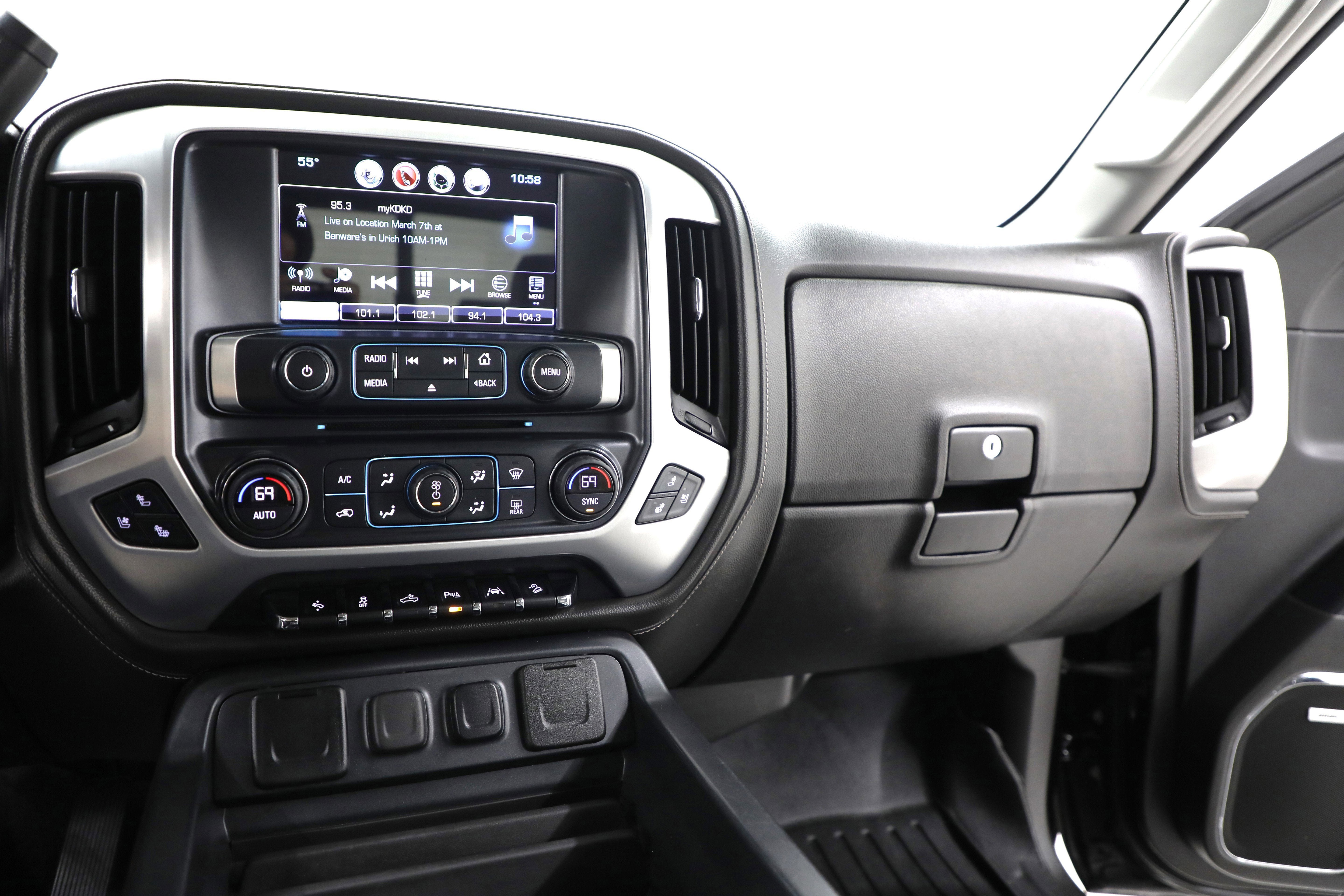 2017 GMC Sierra 1500 SLT