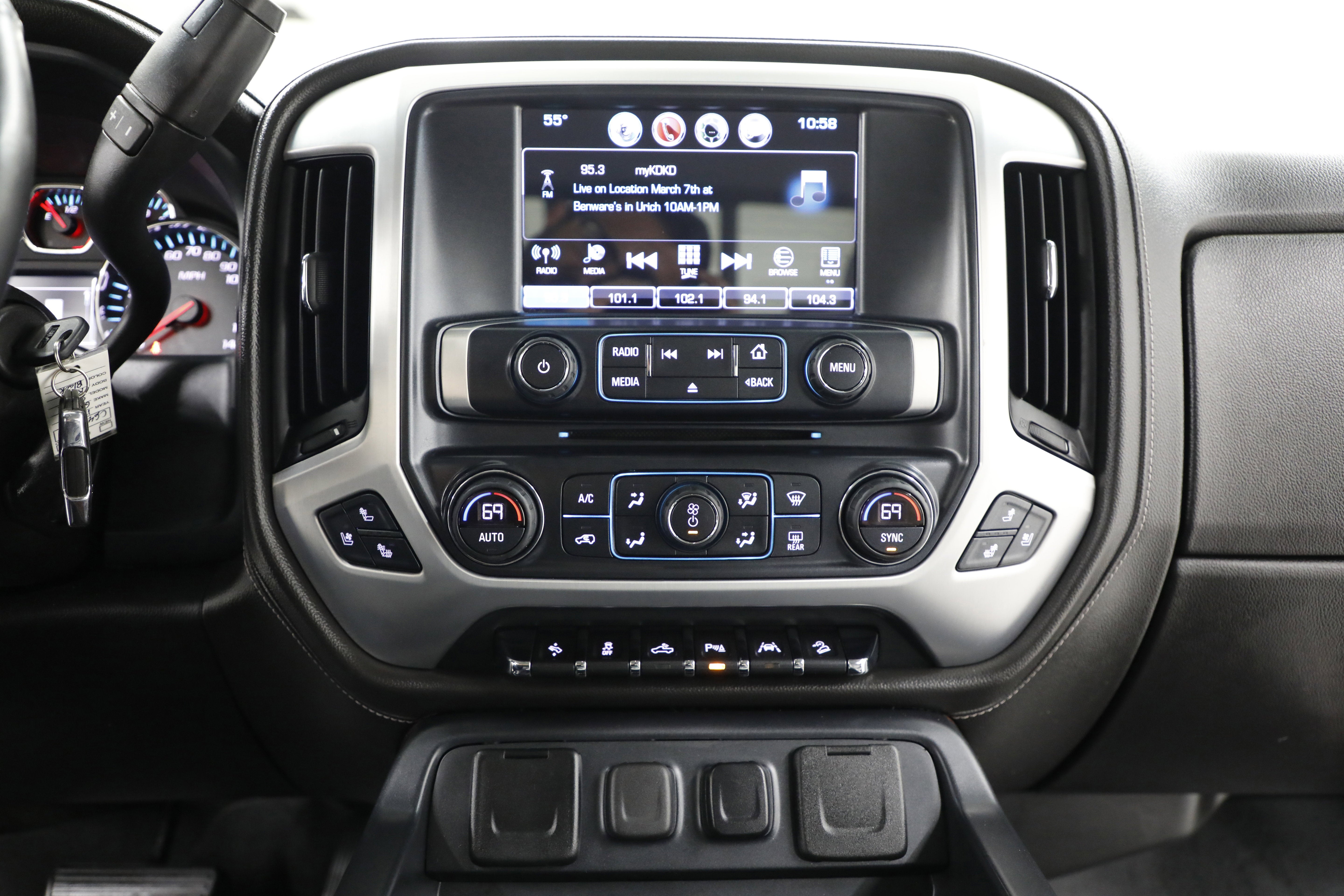 2017 GMC Sierra 1500 SLT