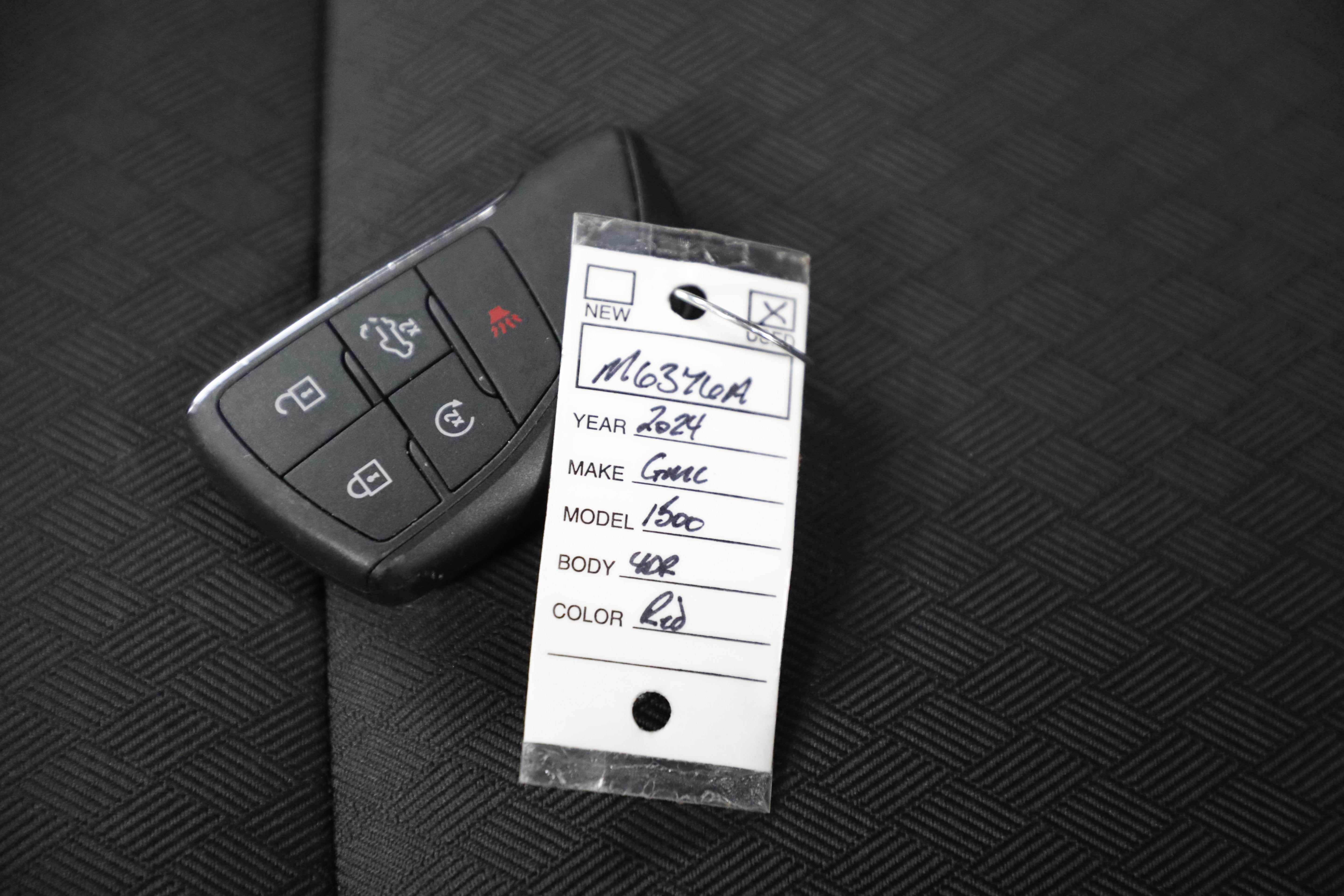 2024 GMC Sierra 1500 Elevation