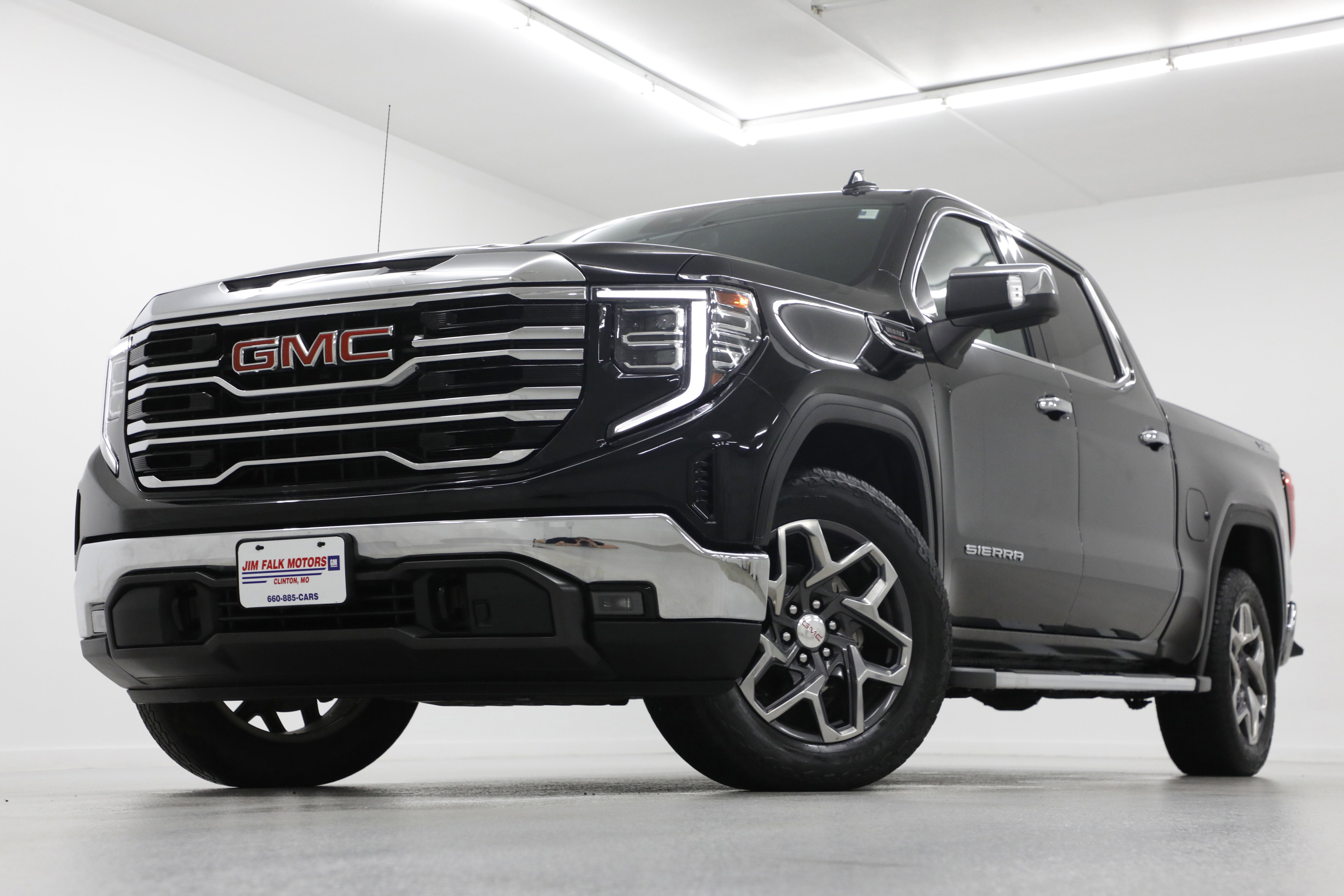 2023 GMC Sierra 1500 SLT