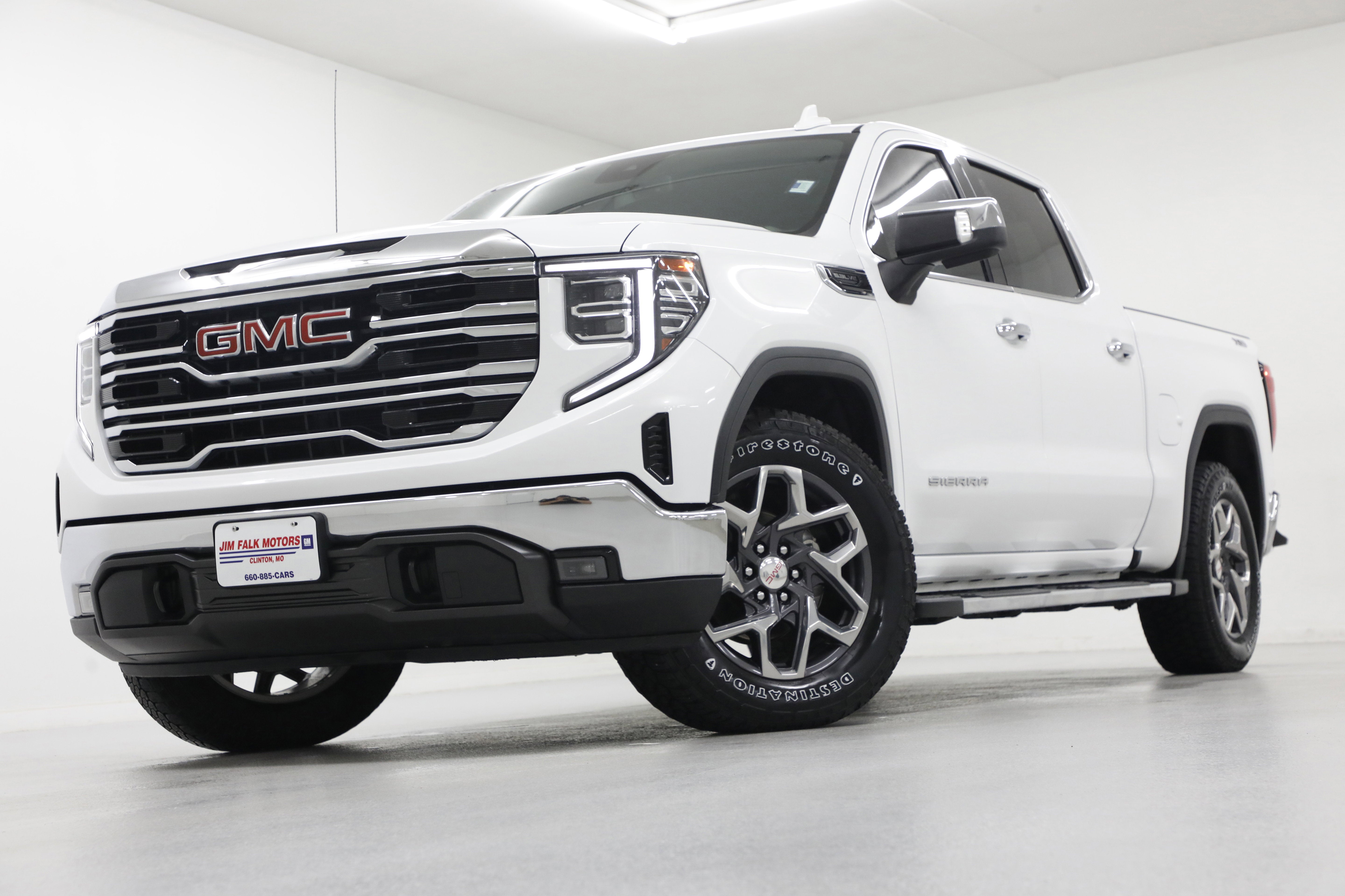 2023 GMC Sierra 1500 SLT