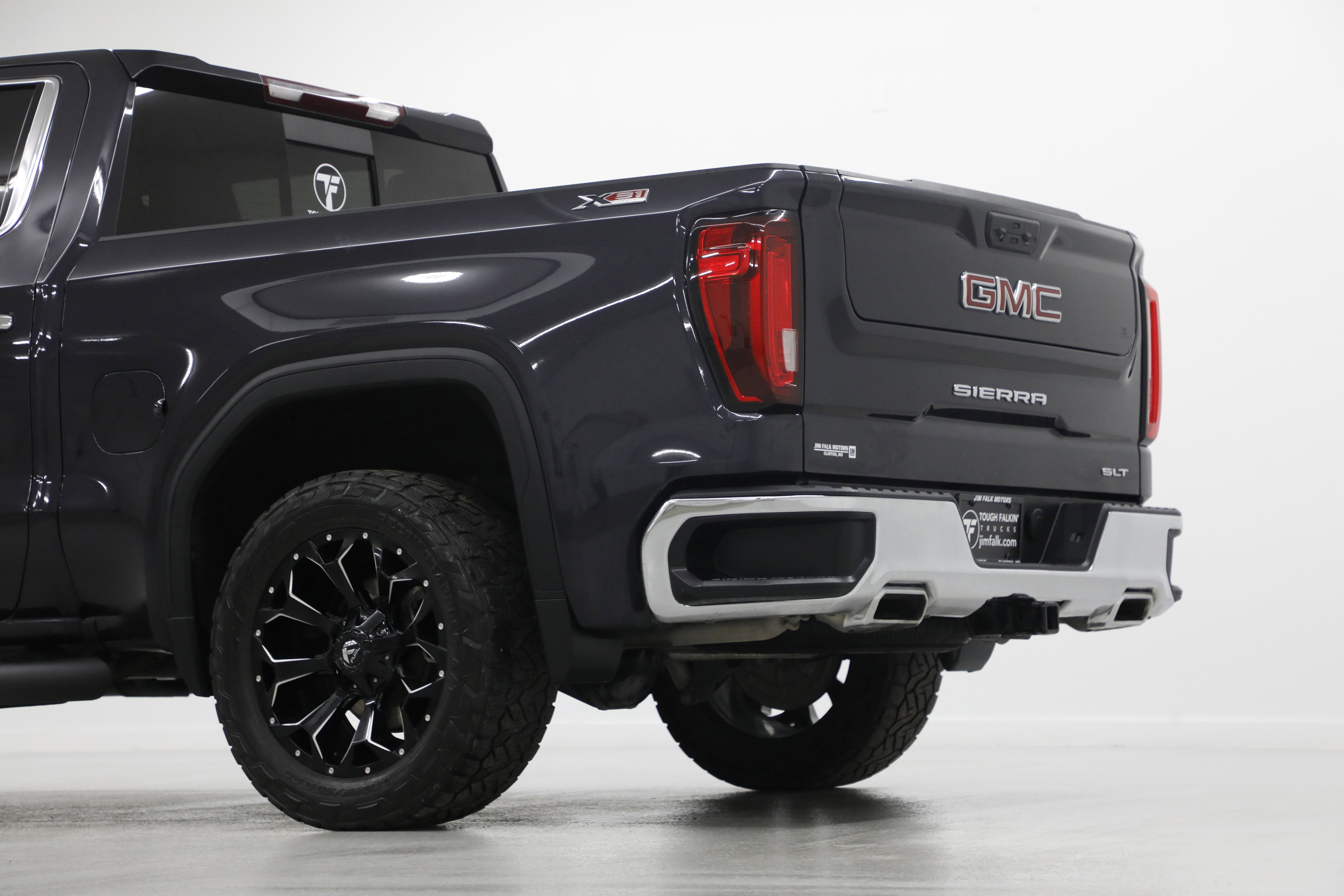 2023 GMC Sierra 1500 SLT